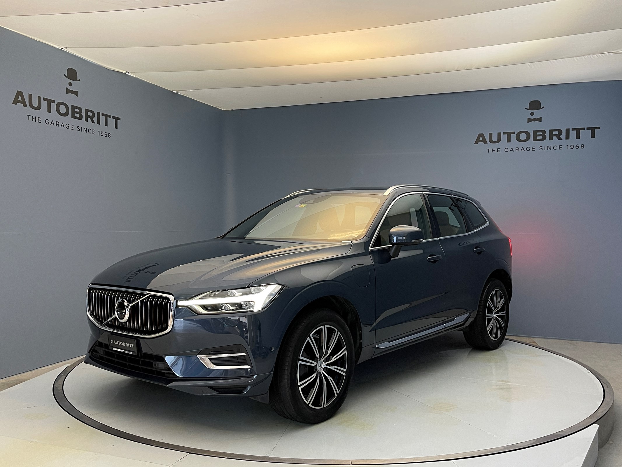 VOLVO XC60 T8 eAWD Inscription Geartronic