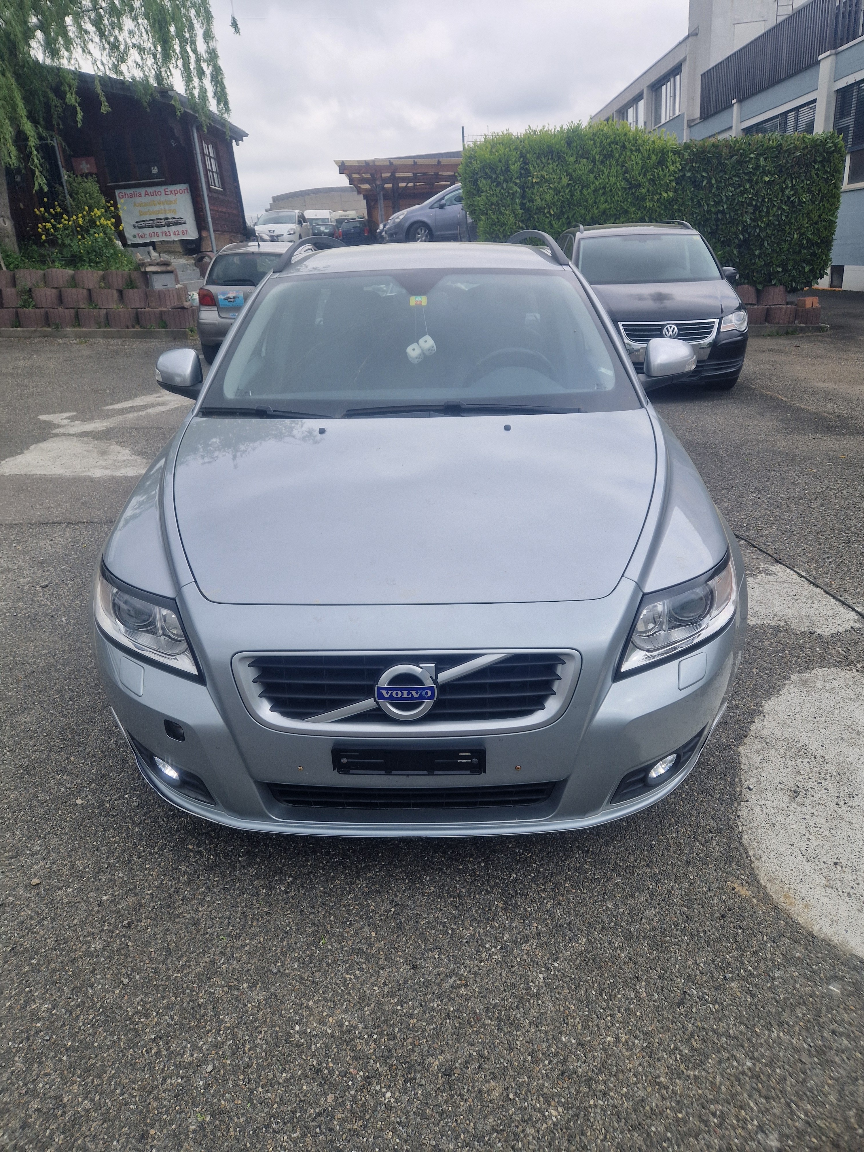 VOLVO V50