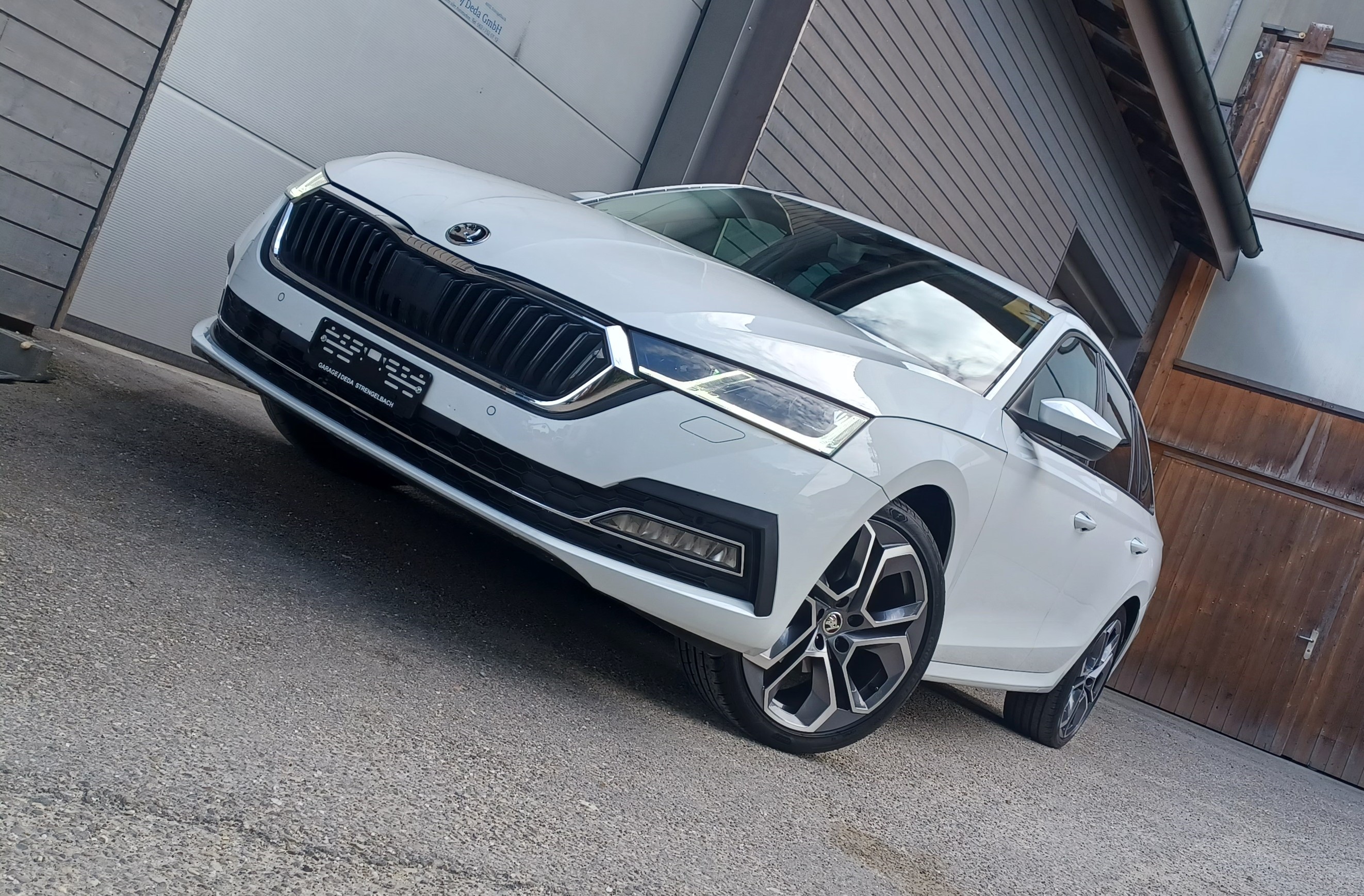 SKODA Octavia Combi 1.5 TSI mHEV DSG Style