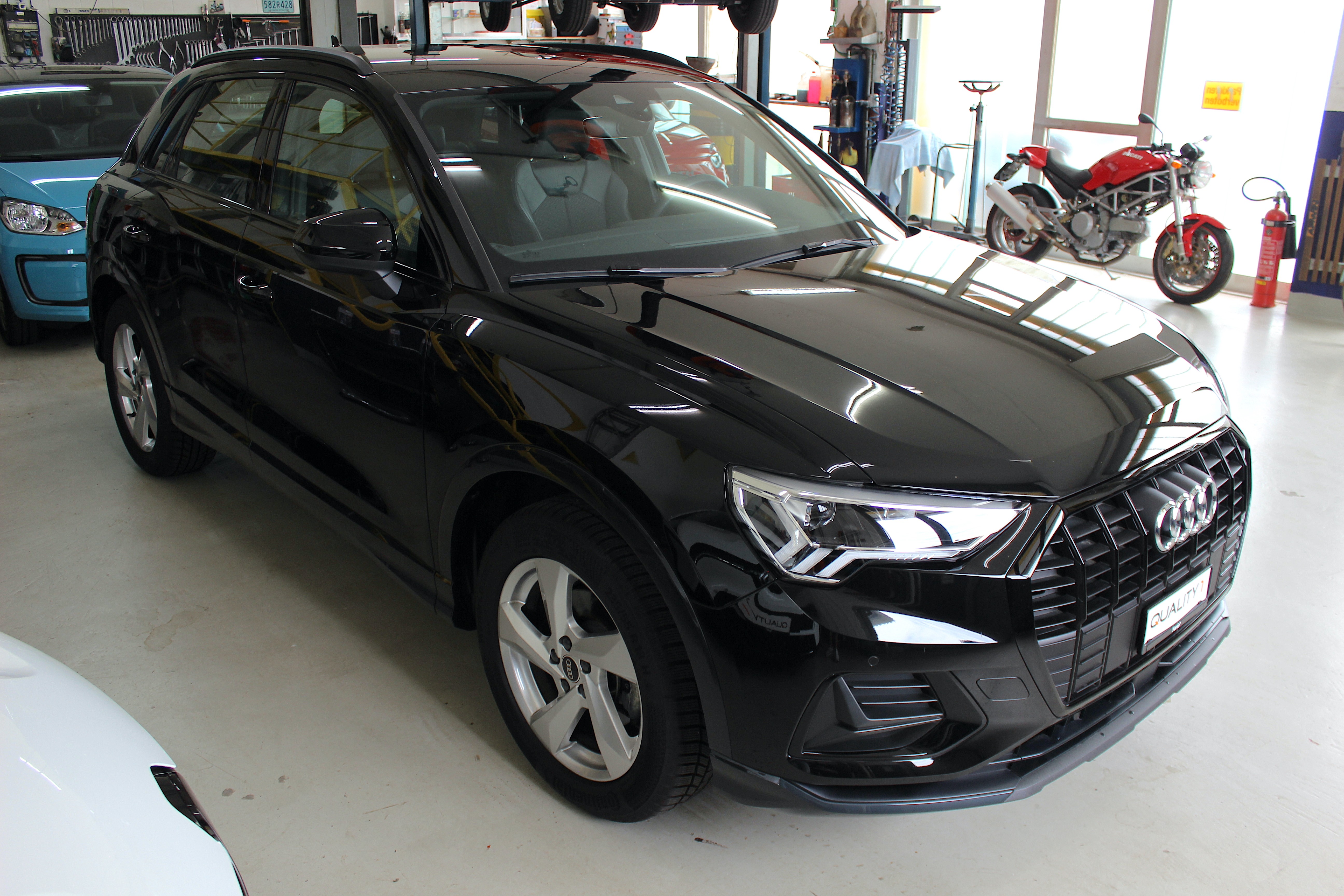 AUDI Q3 35 TFSI advanced Attraction S-tronic