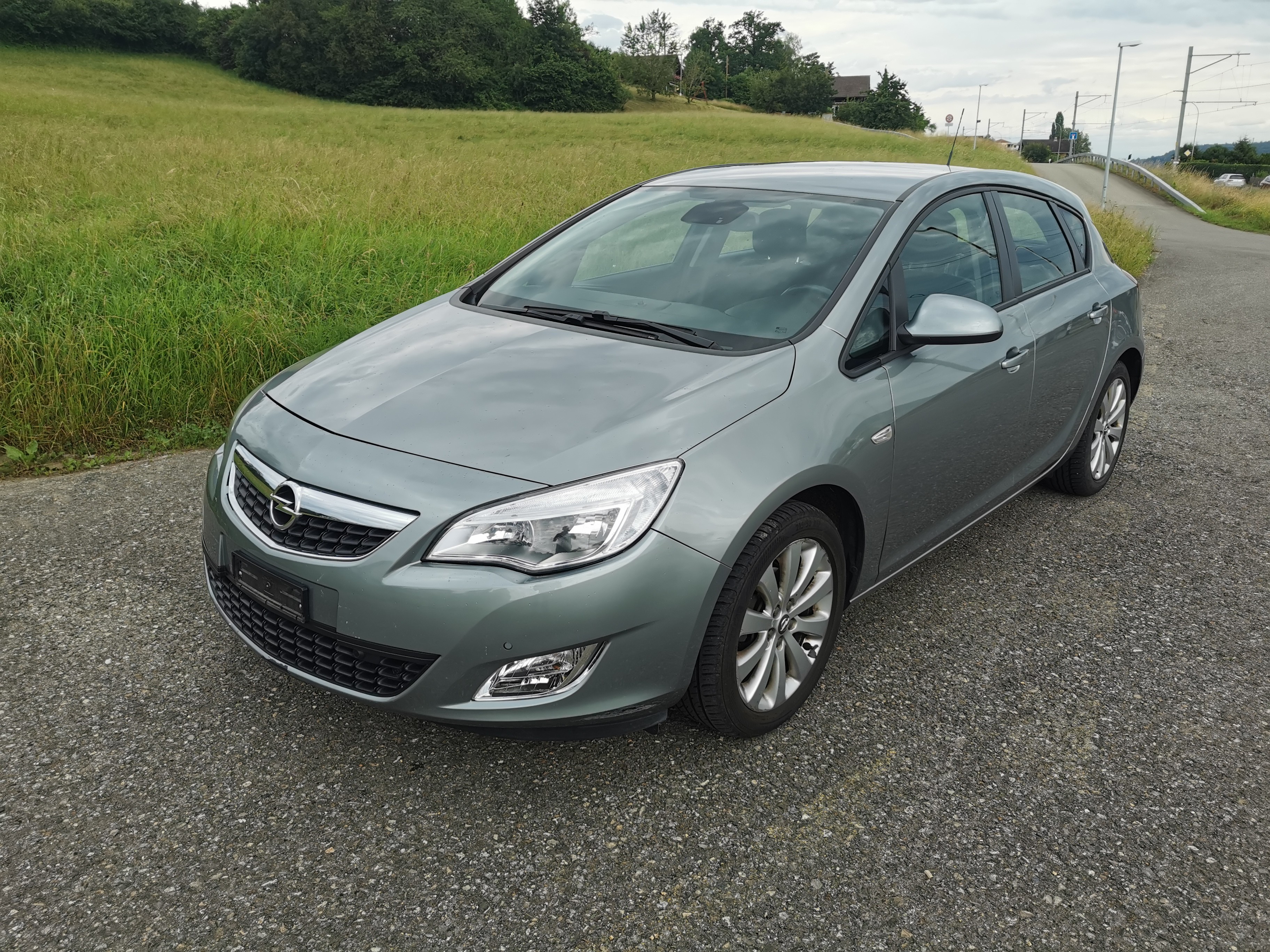 OPEL Astra 1.4i 16V Turbo Sport Automatic