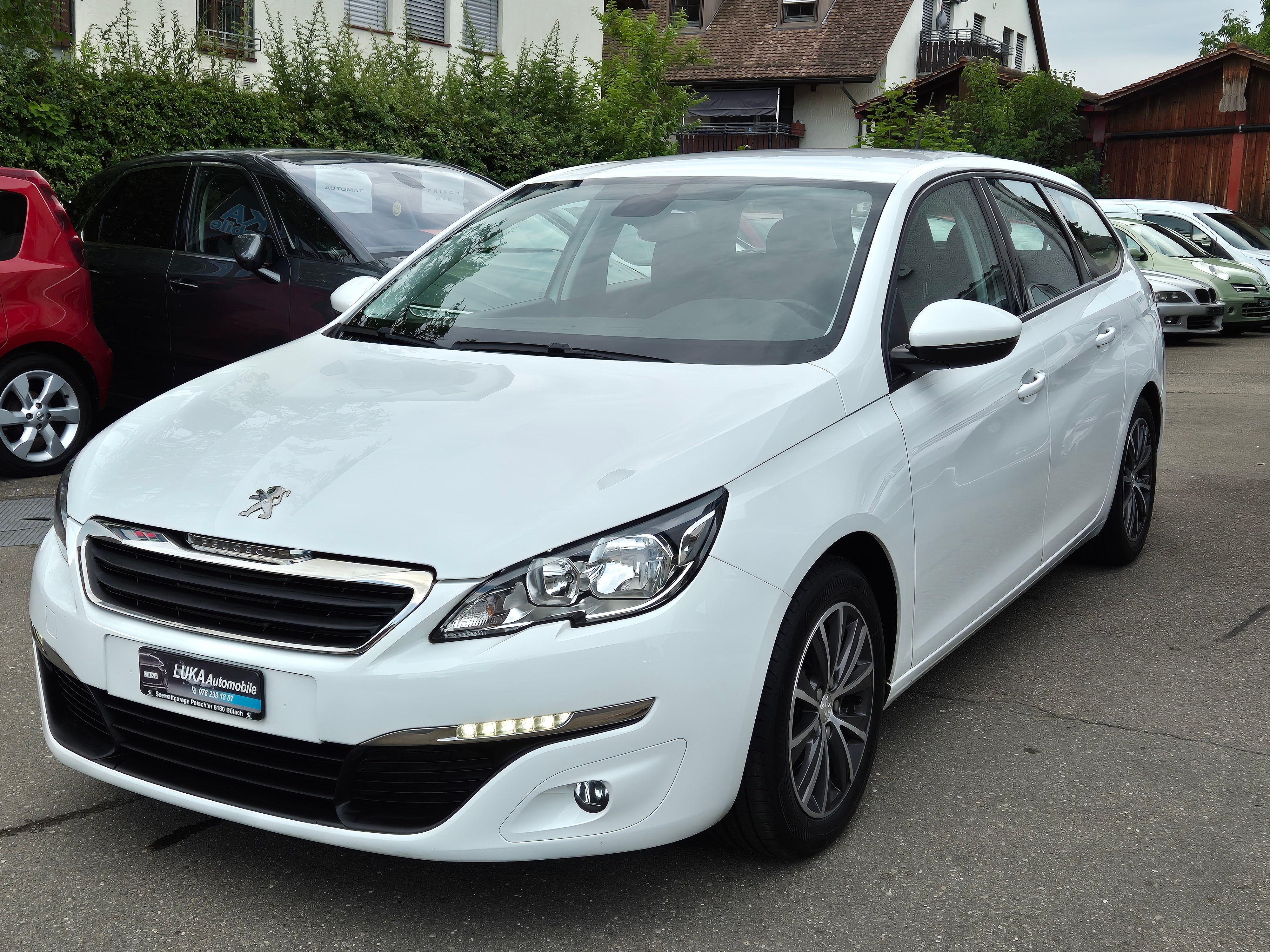 PEUGEOT 308 SW 1.2 THP Allure