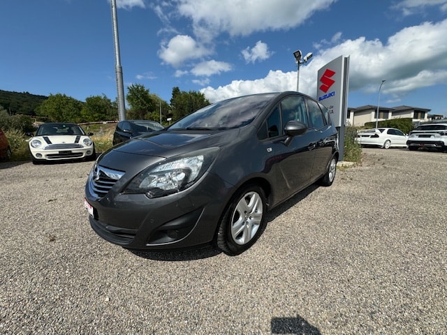 OPEL Meriva 1.4 Turbo Cosmo