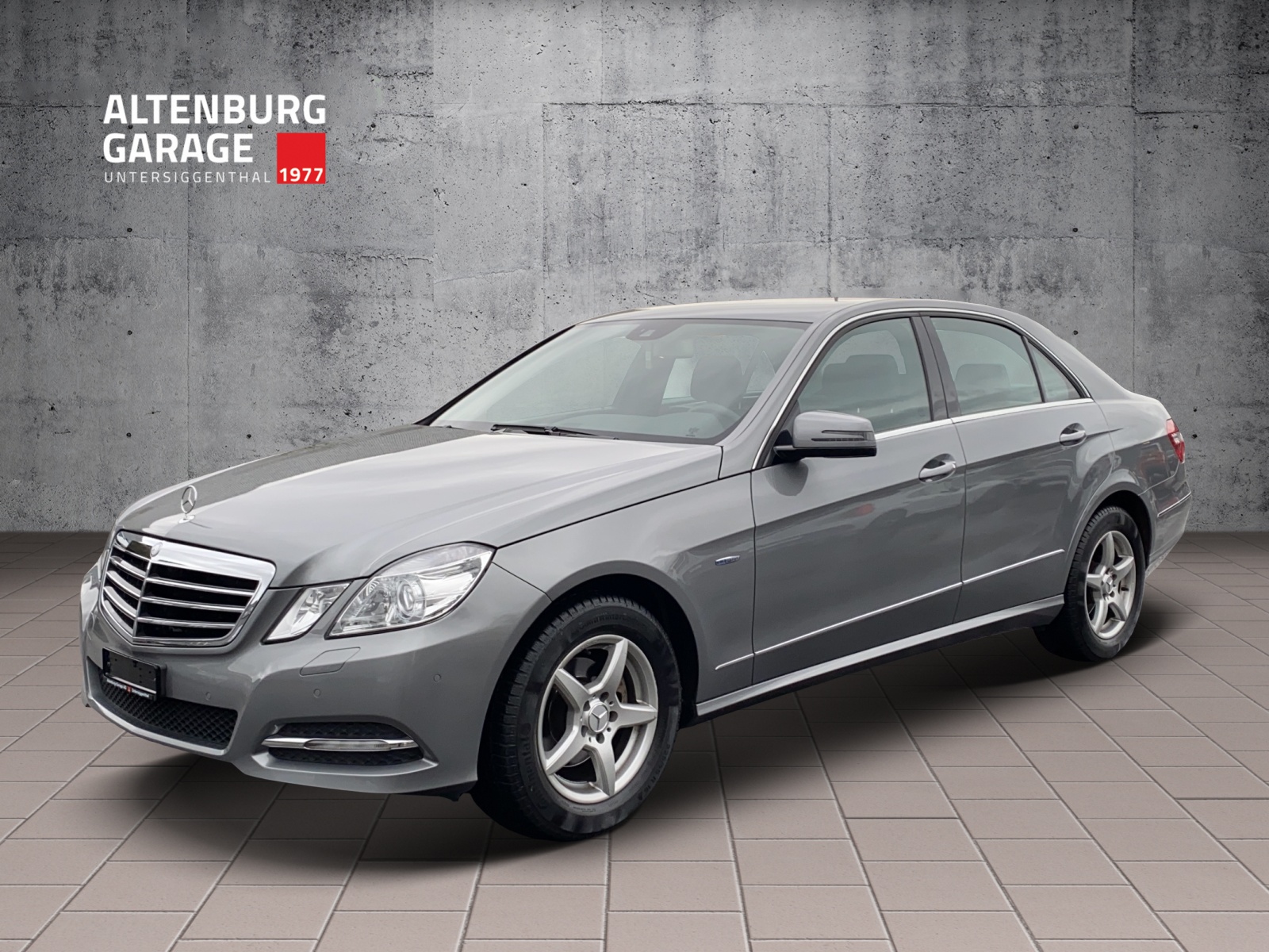 MERCEDES-BENZ E 220 CDI BlueEfficiency Avantgarde 7G-Tronic