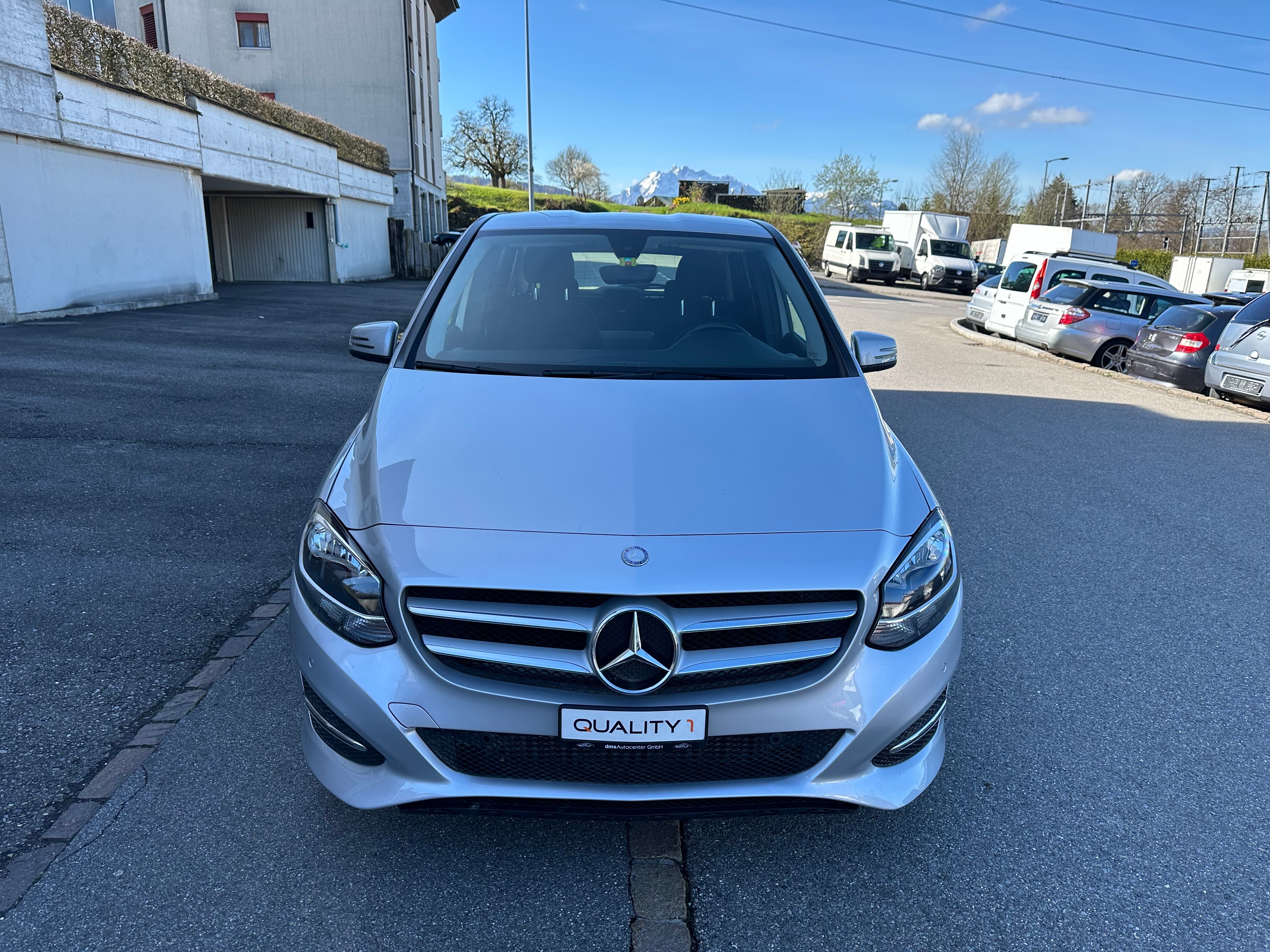 MERCEDES-BENZ B 200 Sports Tourer