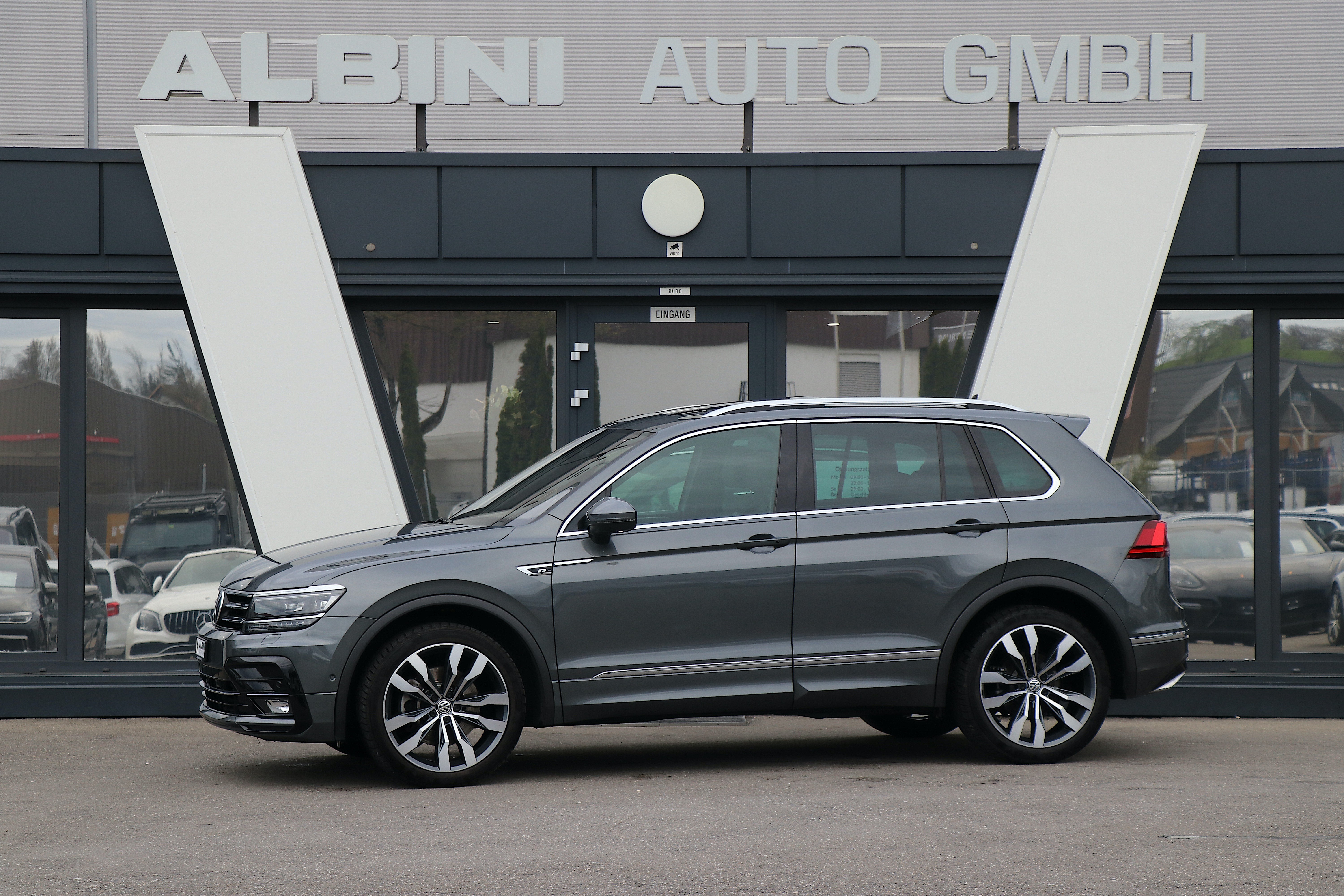 VW Tiguan 2.0TSI R-Line 4Motion DSG