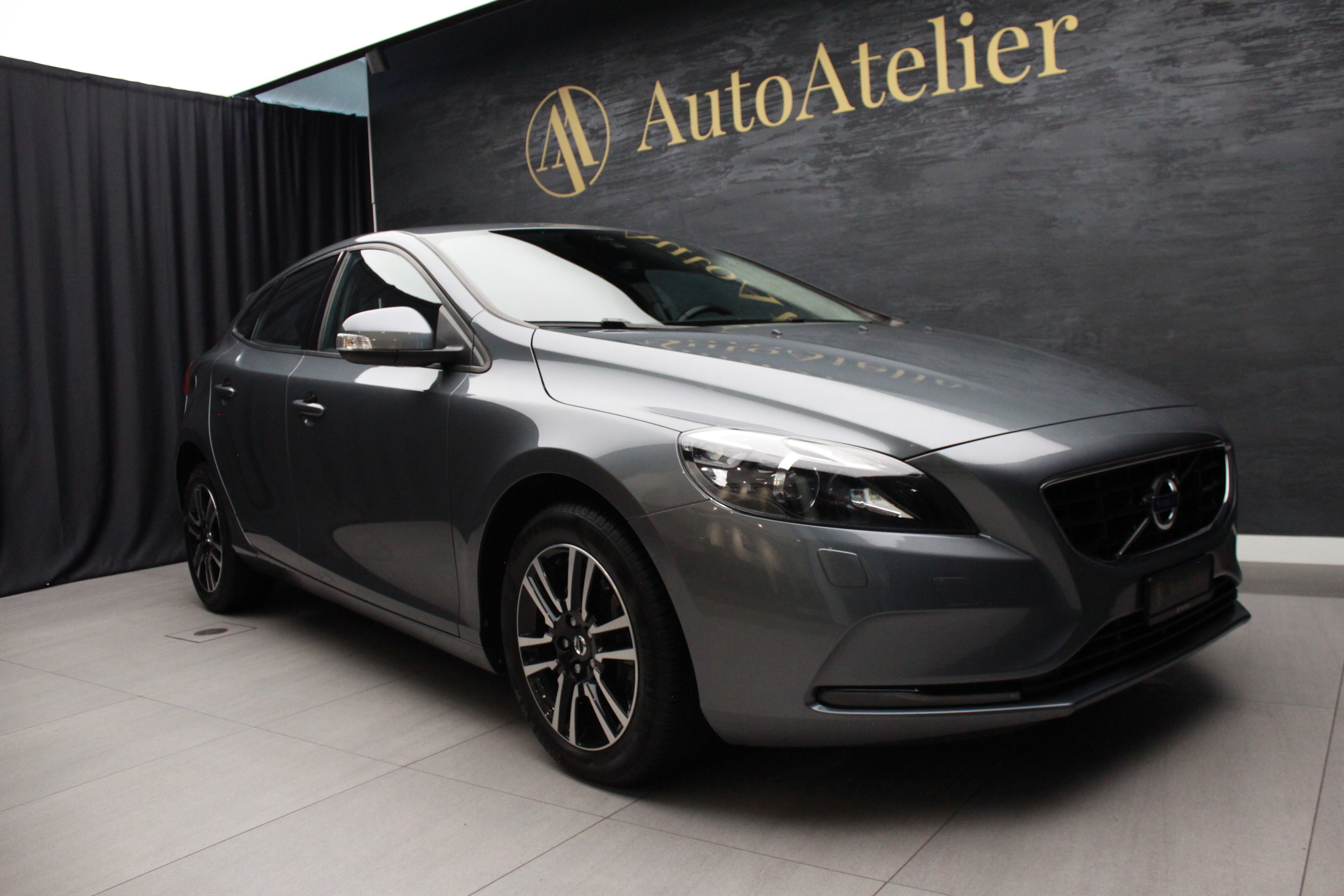 VOLVO V40 D3 Kinetic Geartronic