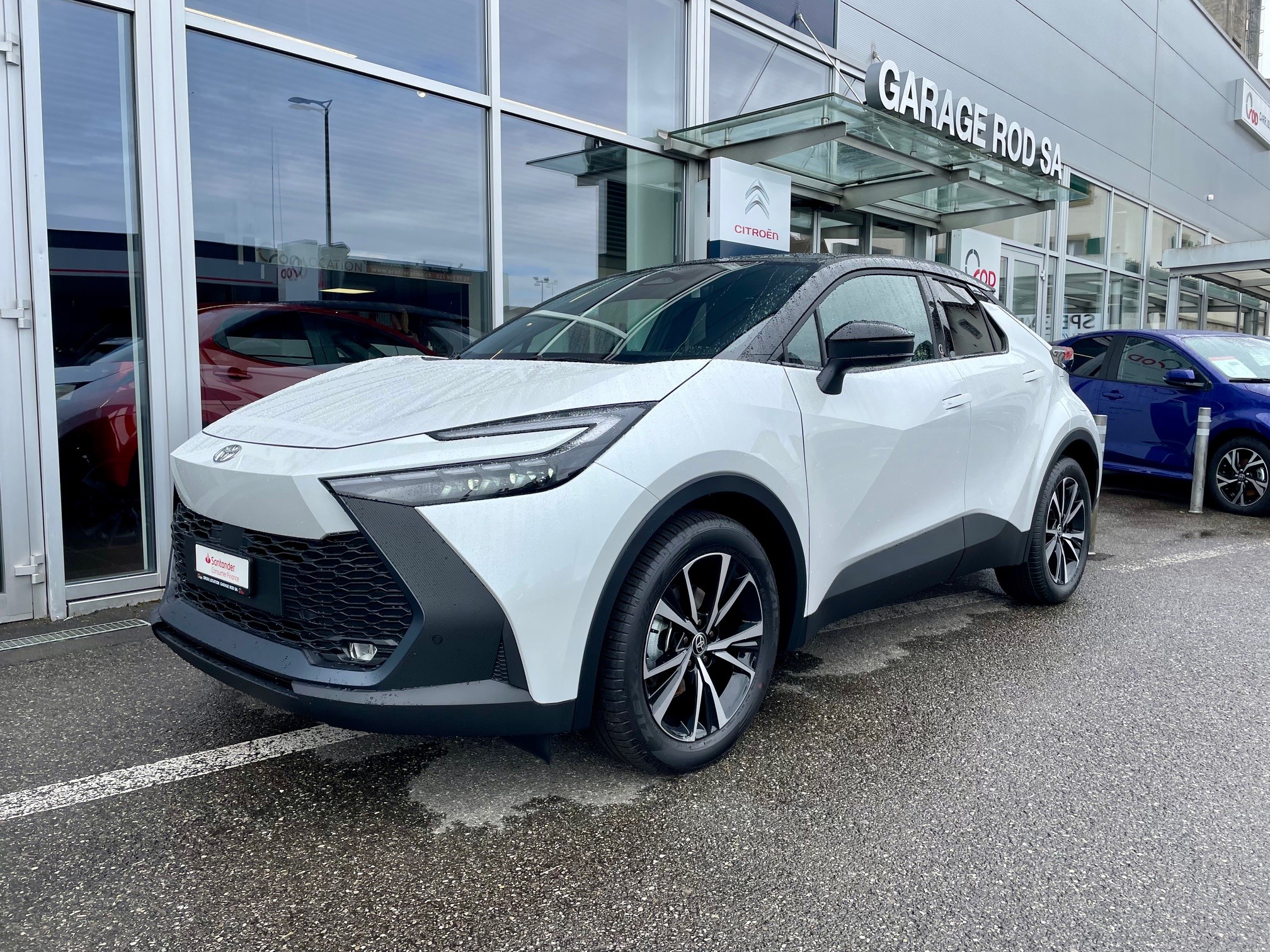 TOYOTA C-HR 1.8 HSD CVT Trend