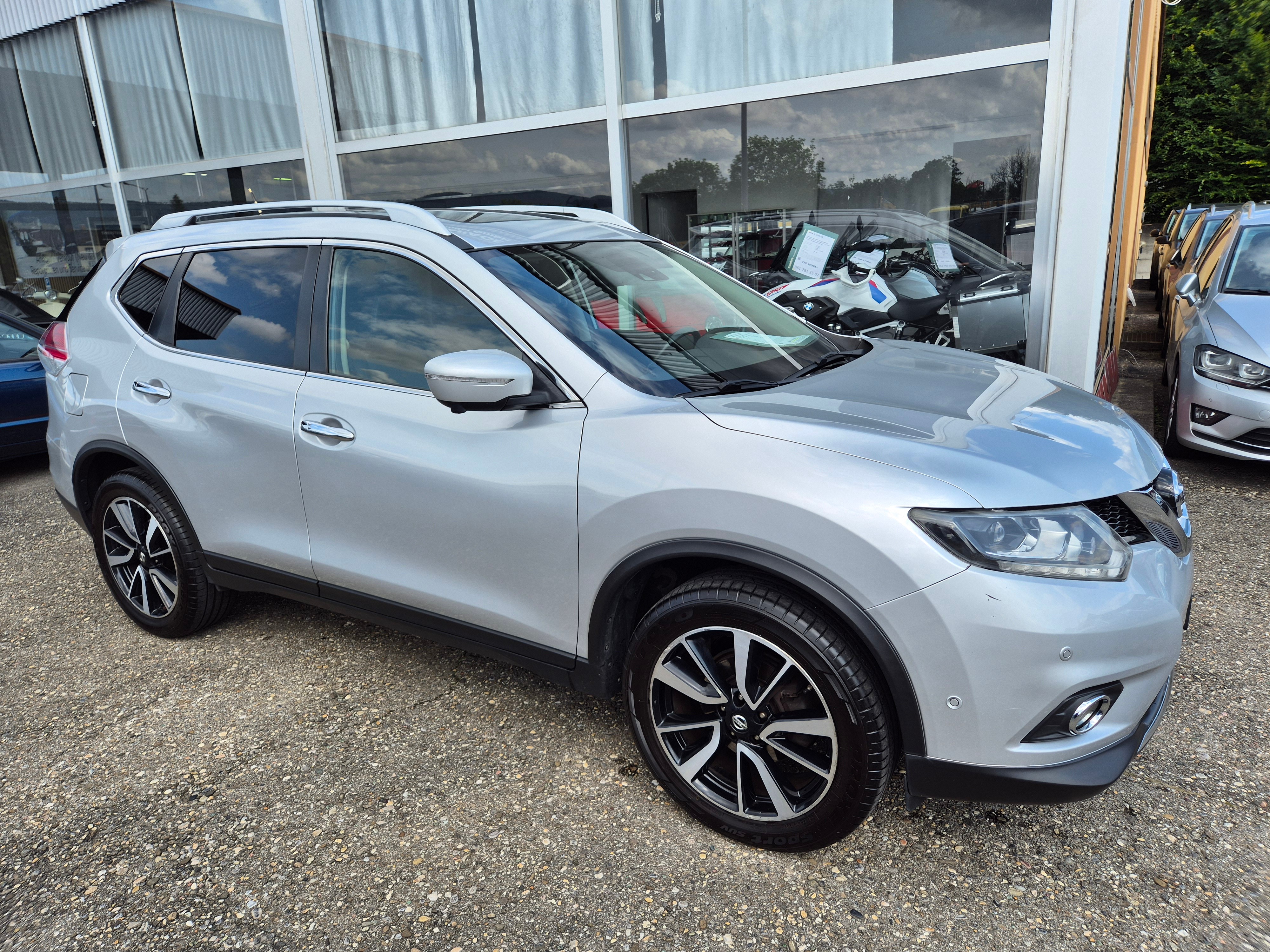 NISSAN X-Trail 1.6 dCi tekna Xtronic CVT