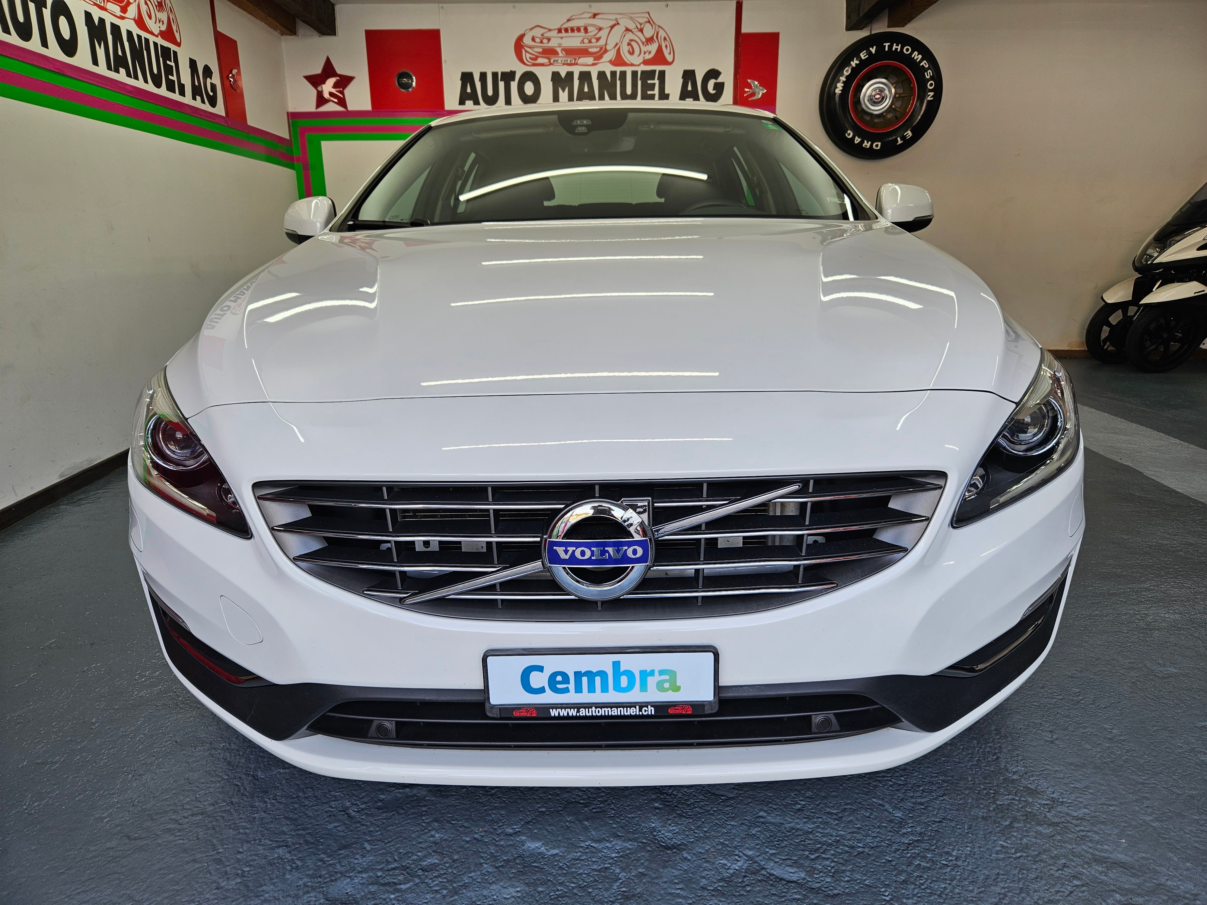 VOLVO V60 D2 Summum Geartronic