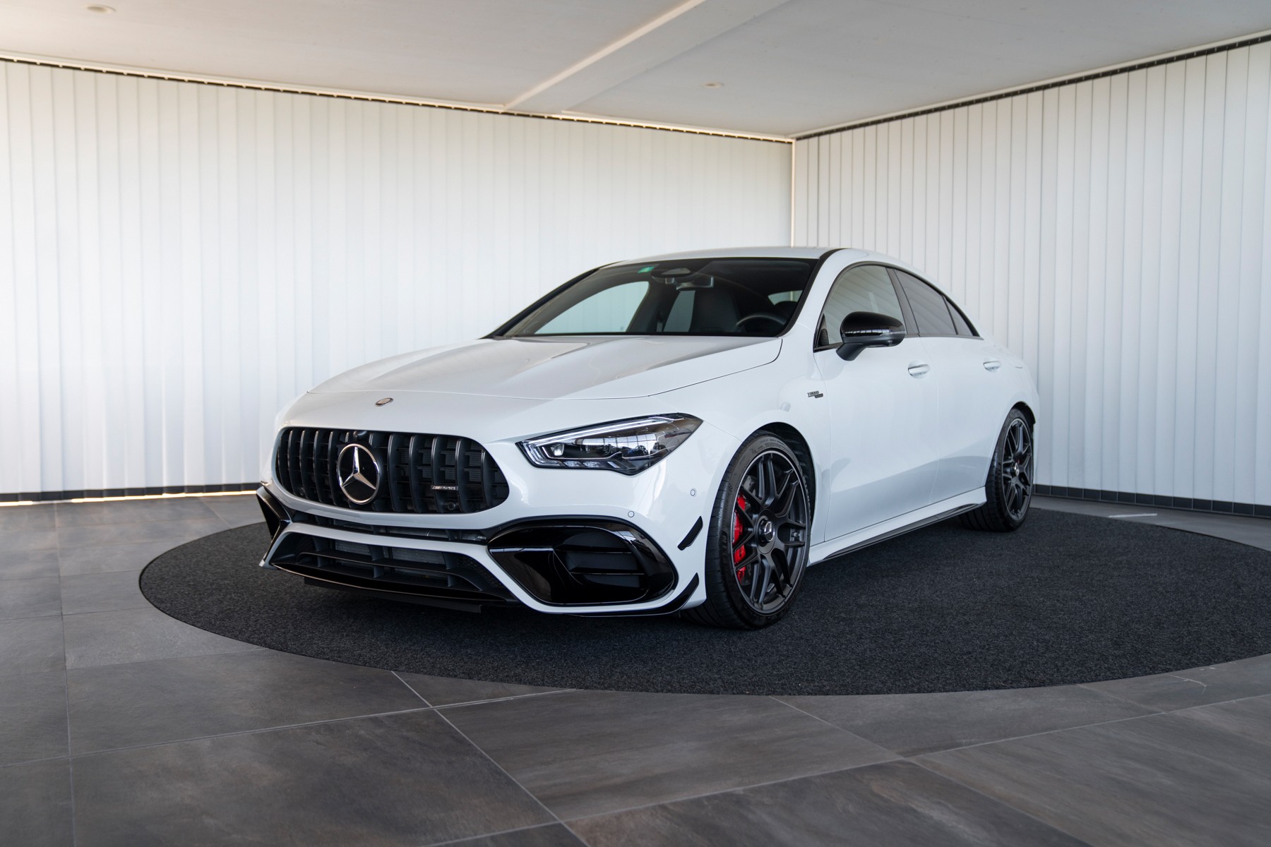 MERCEDES-BENZ CLA 45 S AMG 4Matic+ 8G-DCT