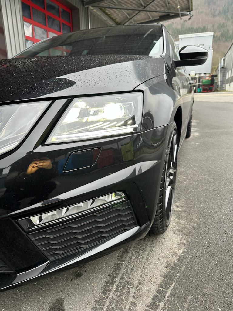 SKODA Octavia Combi 2.0 TSI RS DSG