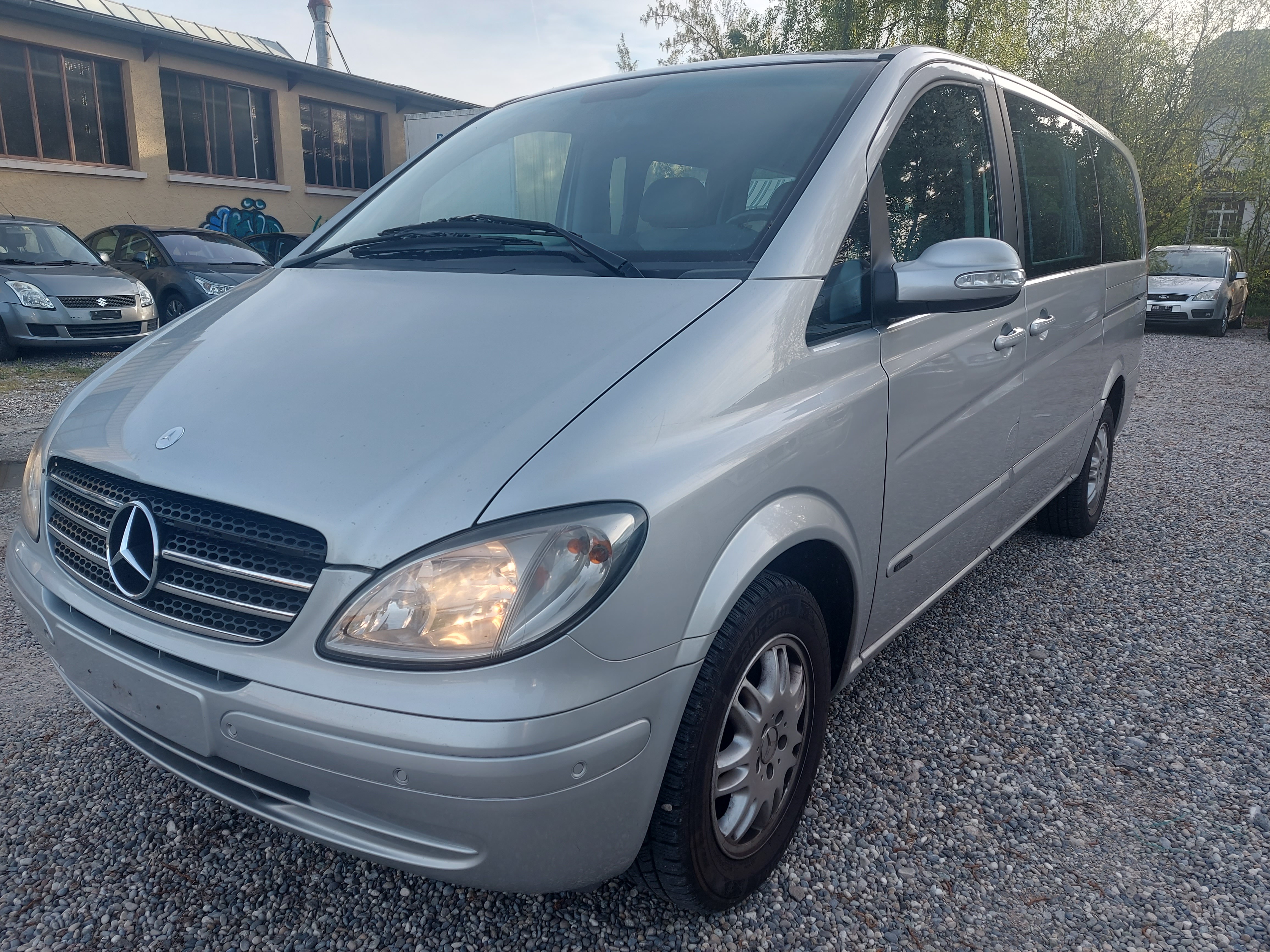 MERCEDES-BENZ VIANO