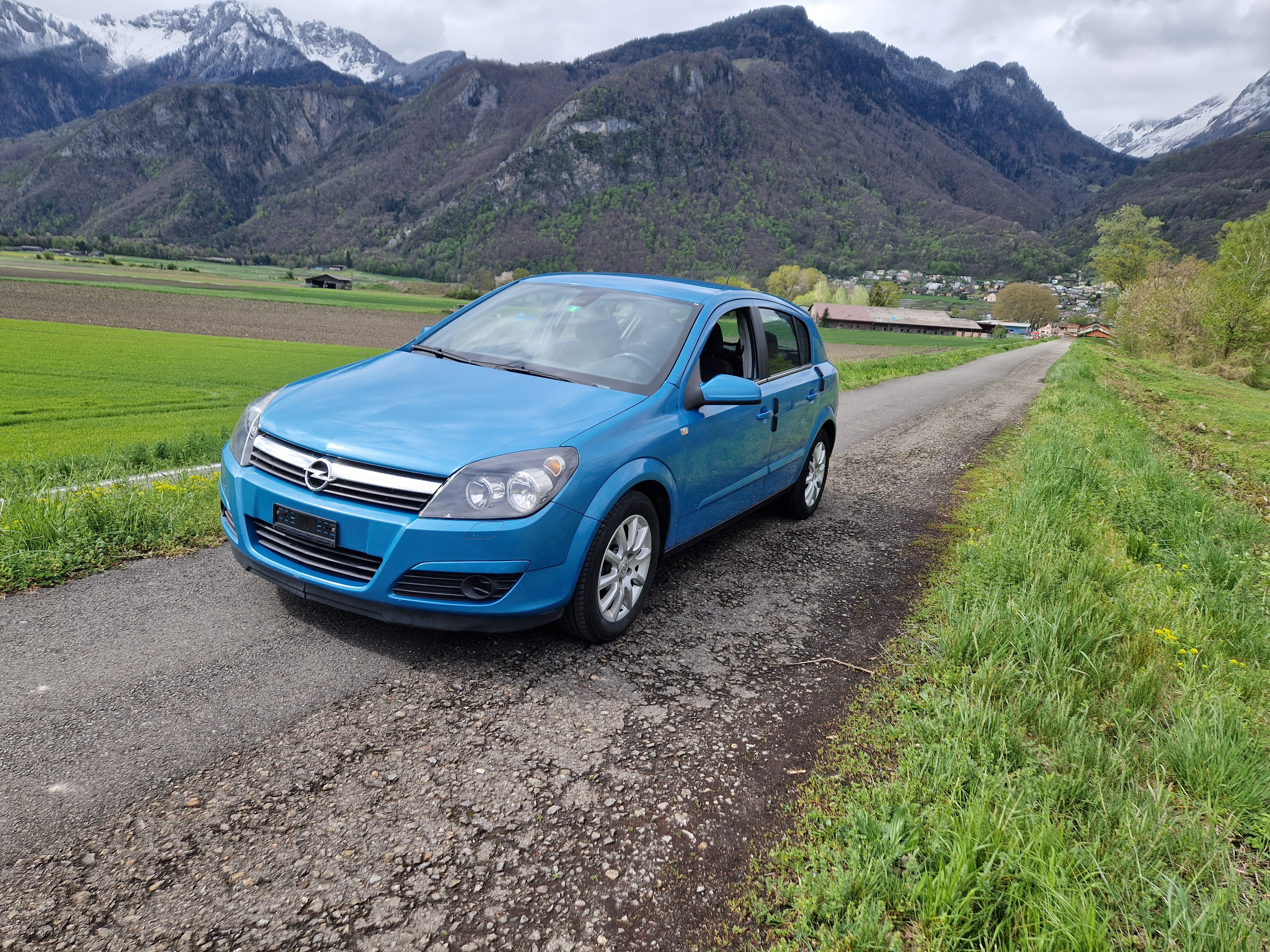 OPEL Astra 1.8i 16V Essentia