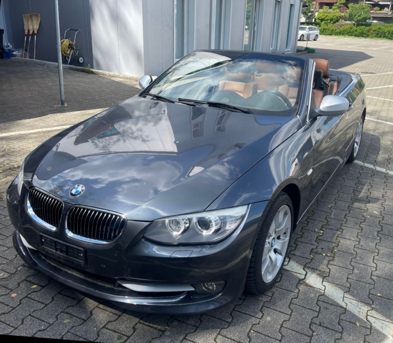 BMW 320i Cabriolet Steptronic