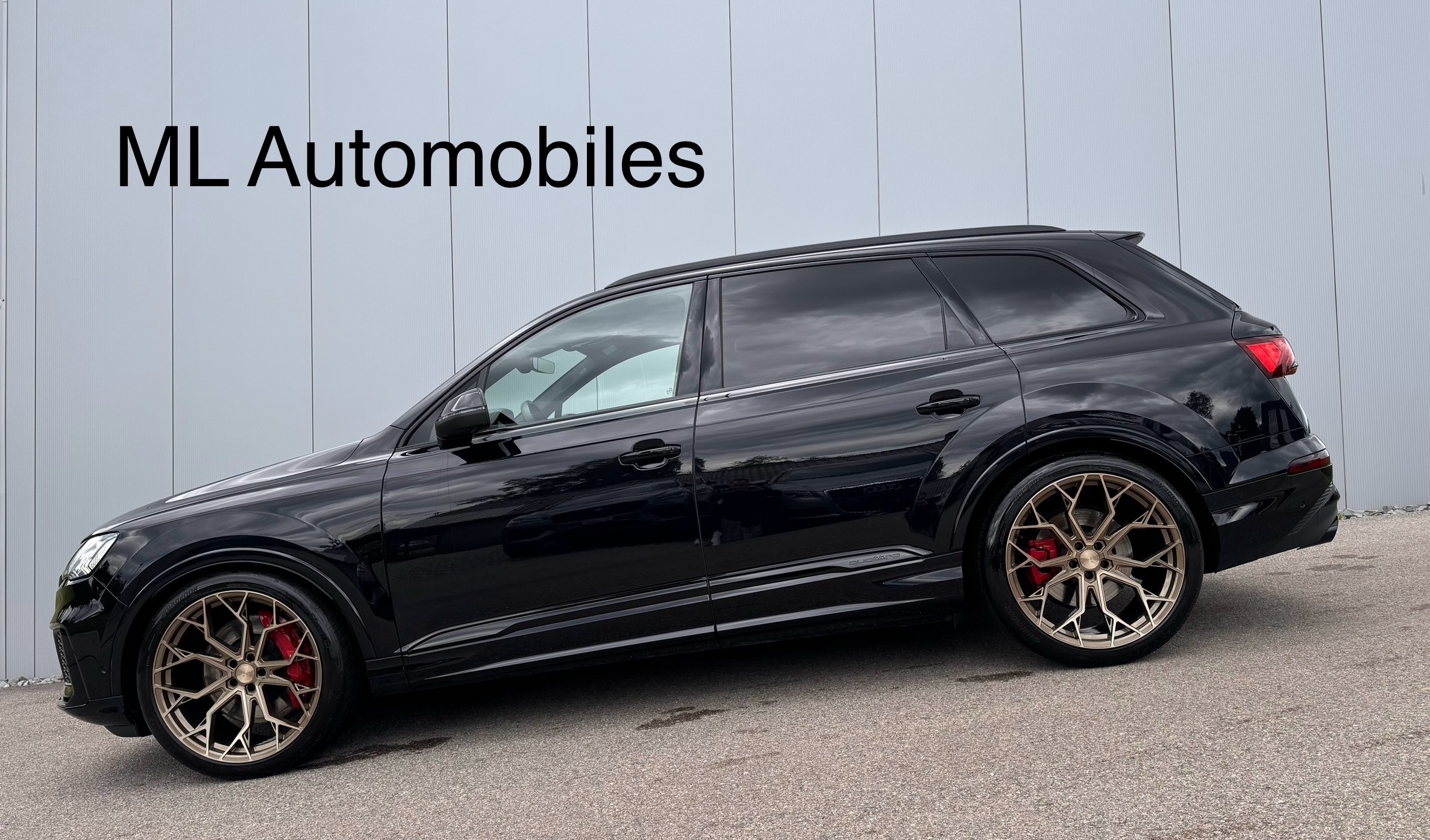 AUDI SQ7 TFSI ---Black Edition---