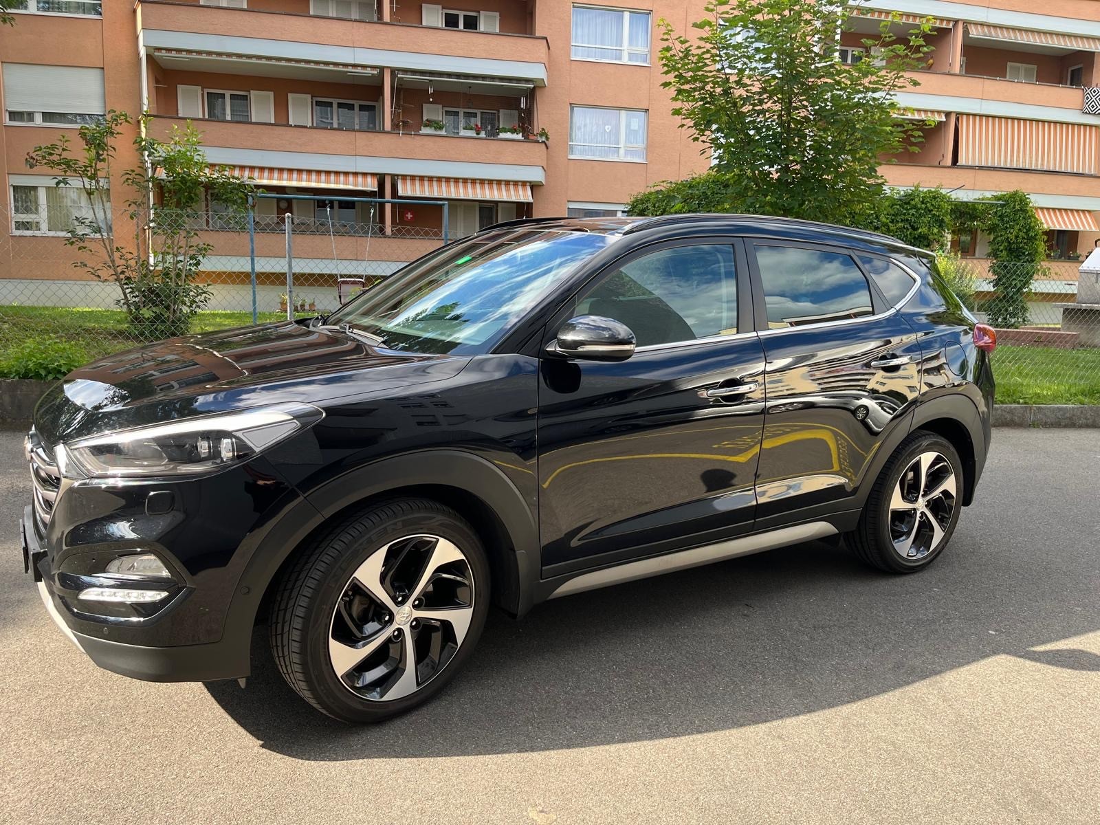 HYUNDAI Tucson 2.0 CRDI exxtra Plus 4WD Automatic