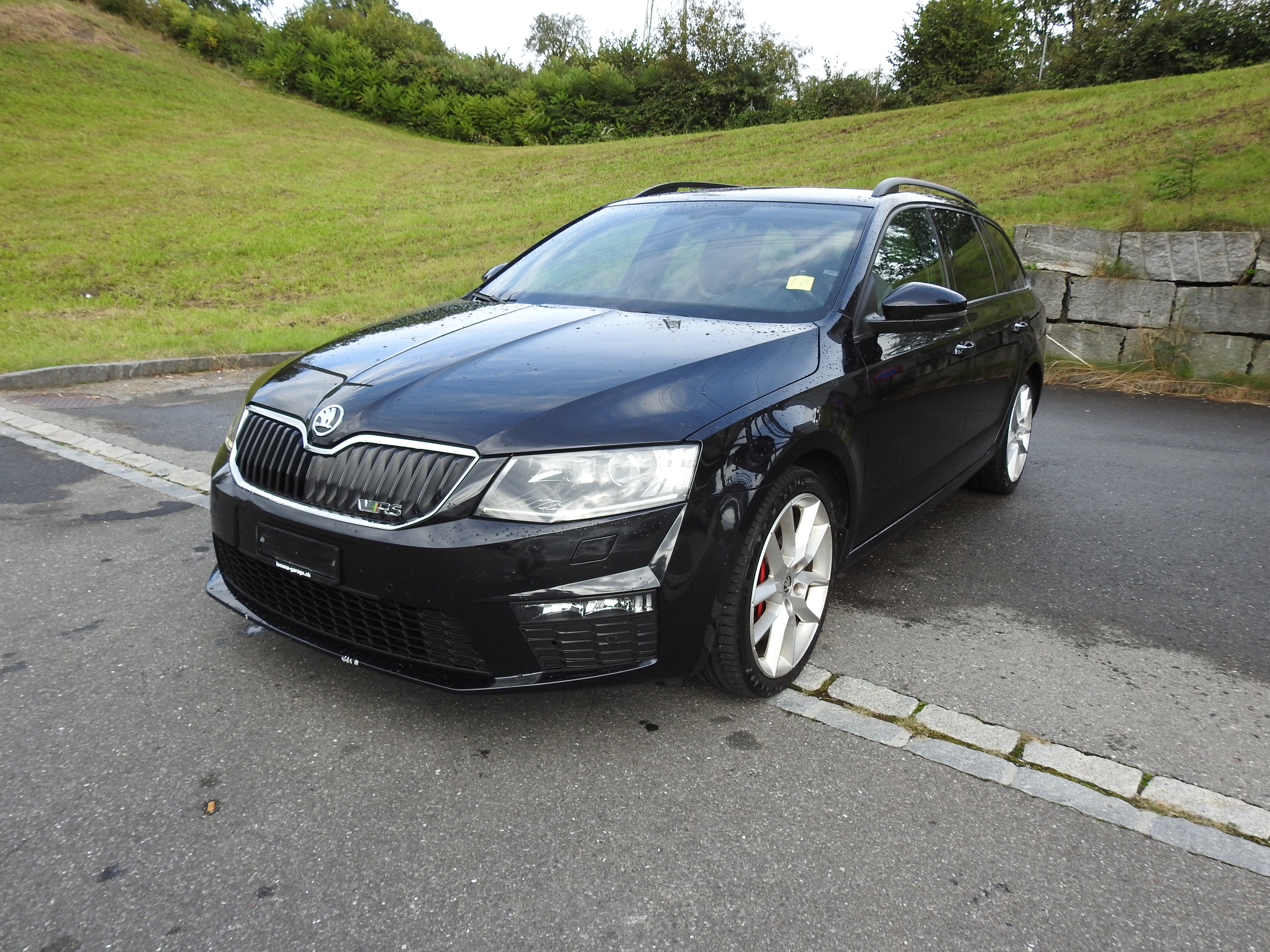 SKODA Octavia Combi 2.0 TSI RS DSG