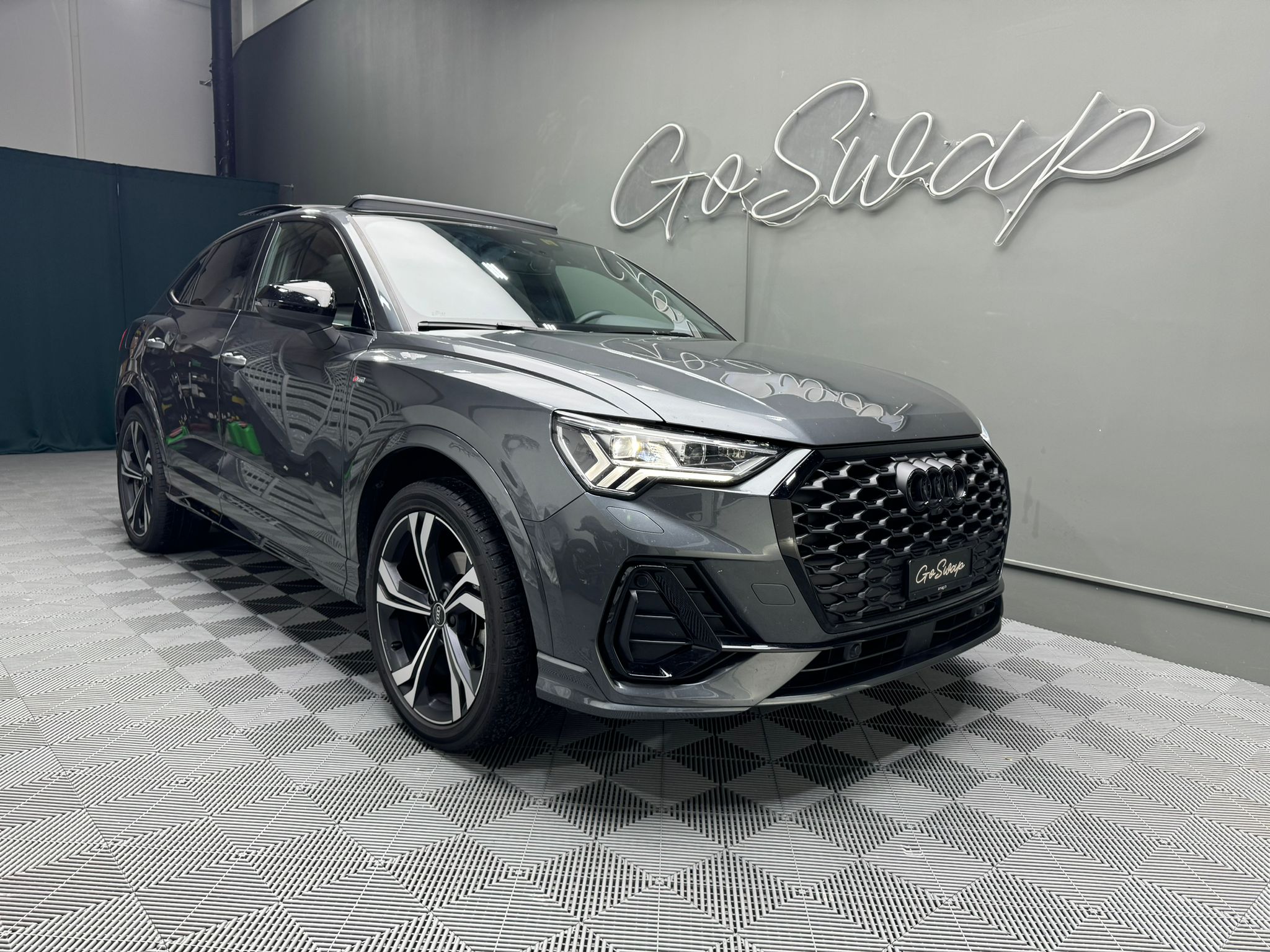 AUDI Q3 Sportback 35 TFSI S line Toit Ouvrant