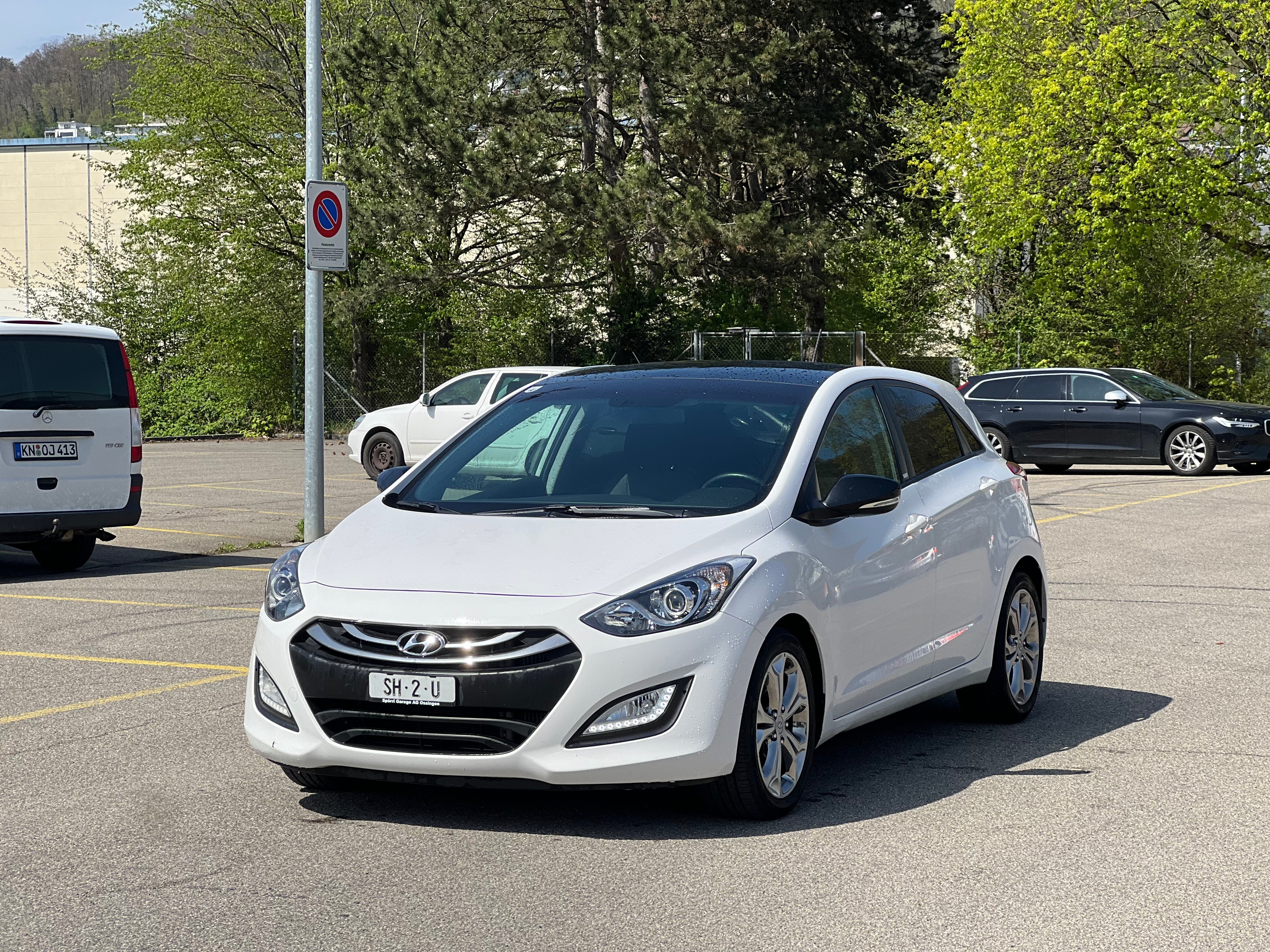 HYUNDAI i30 1.6 CRDi Plena Automatic