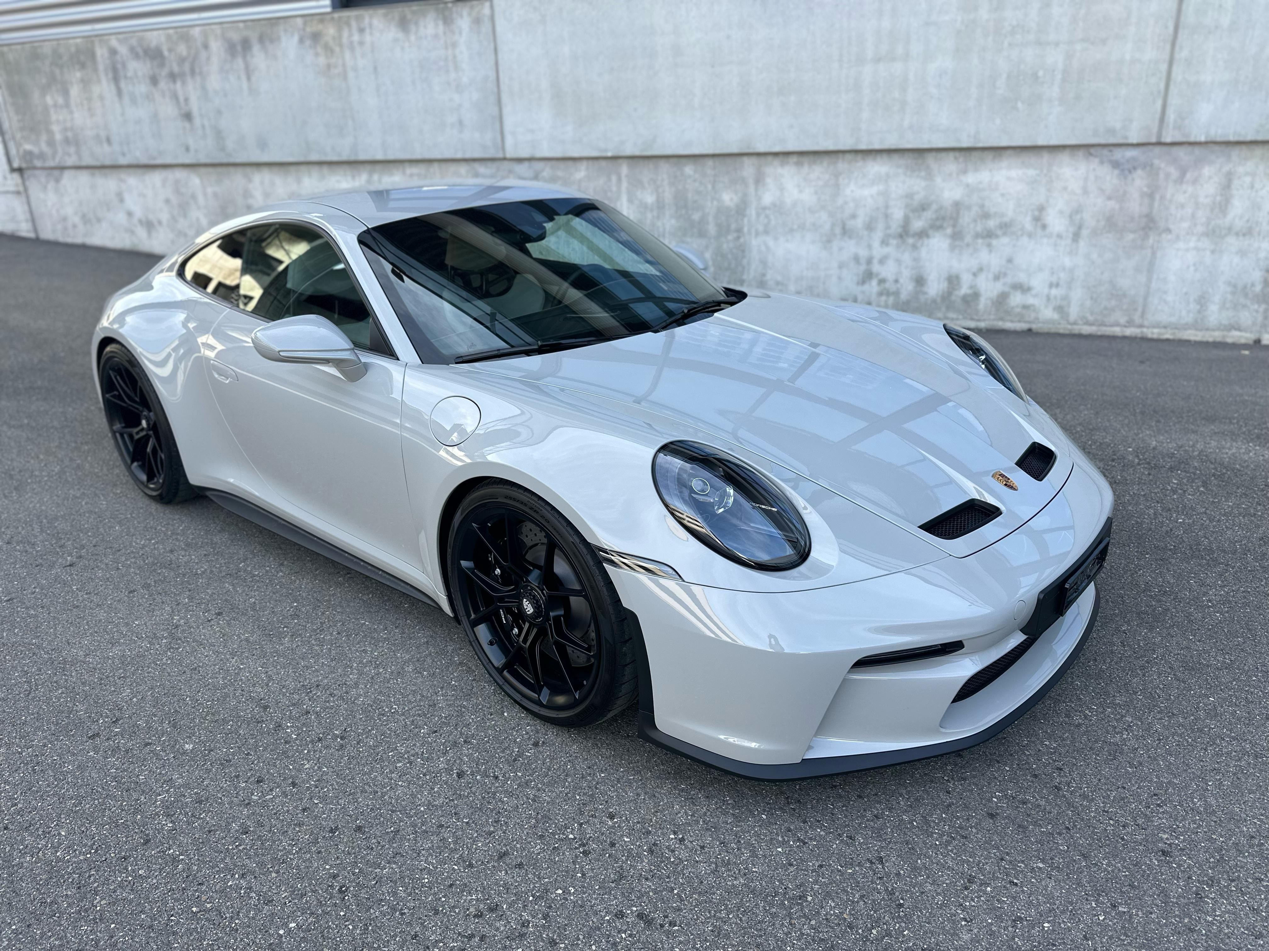 PORSCHE 911 GT3 Touring