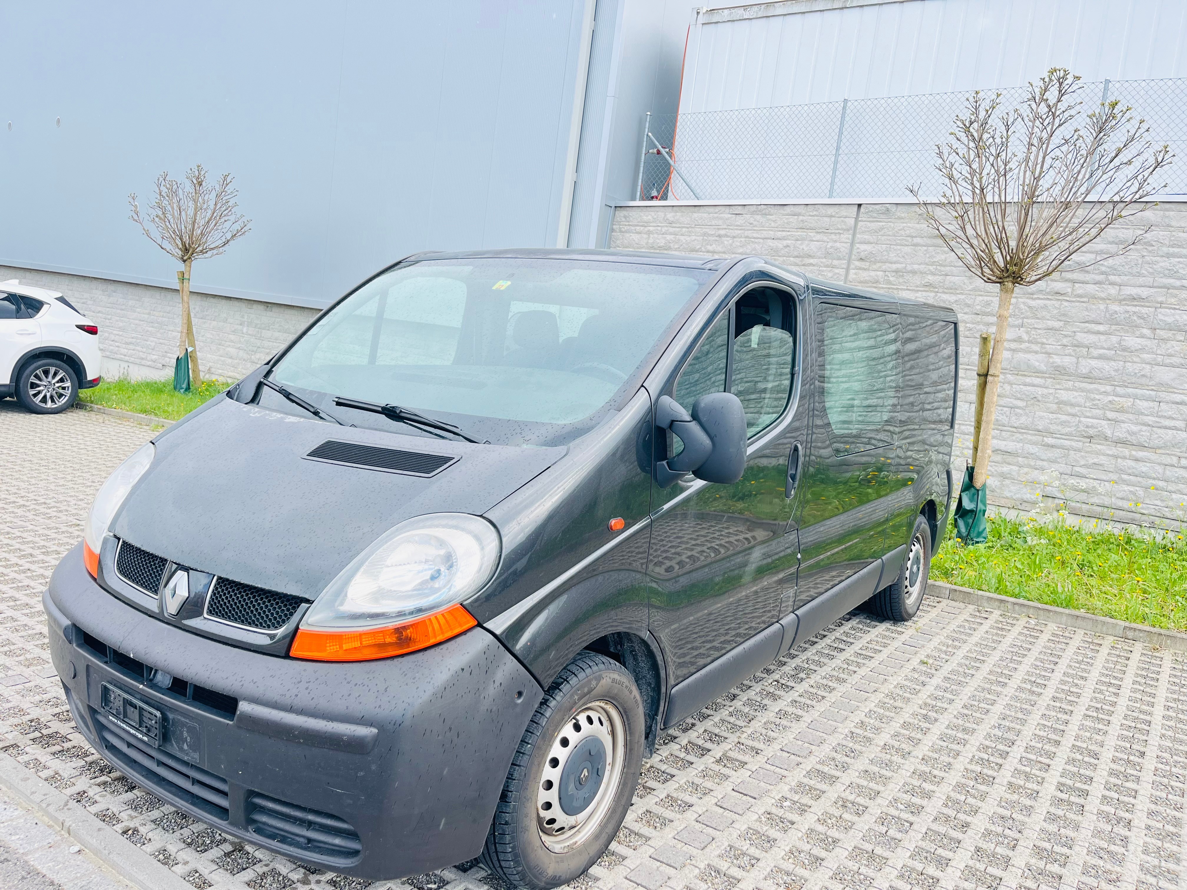 RENAULT Trafic 1.9 dCi 100 2.7t