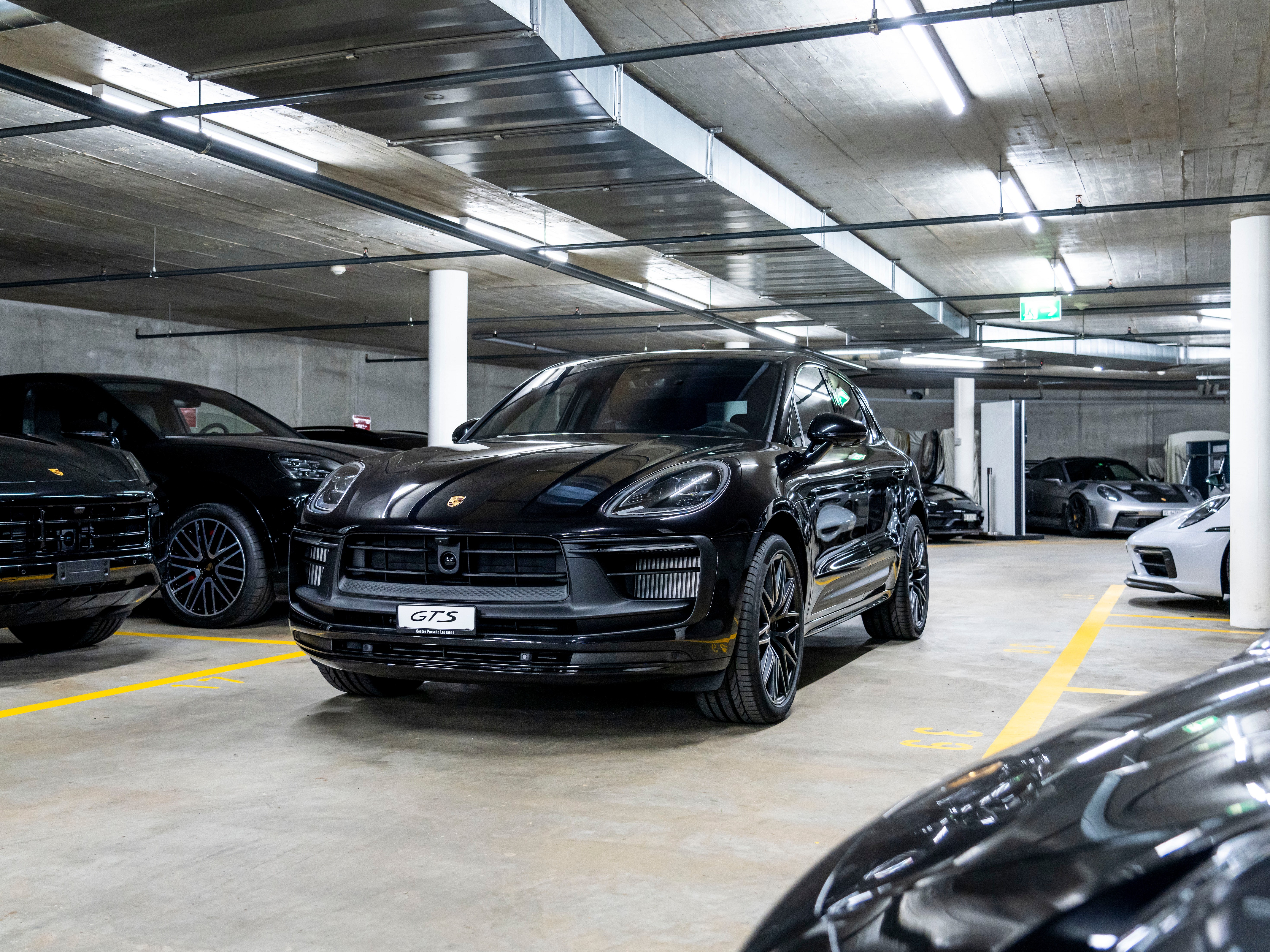 PORSCHE Macan GTS PDK