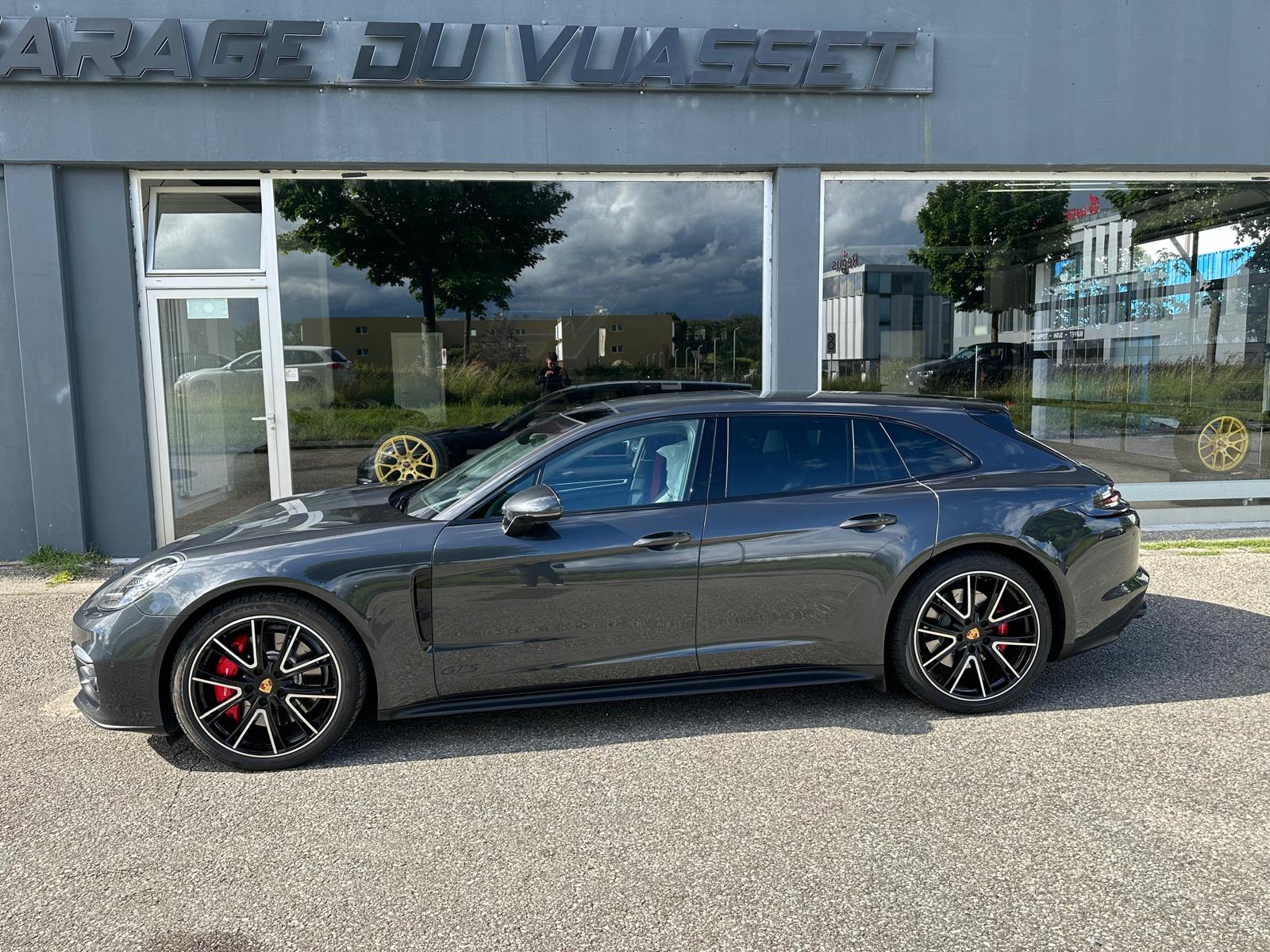 PORSCHE Panamera GTS Sport Turismo PDK