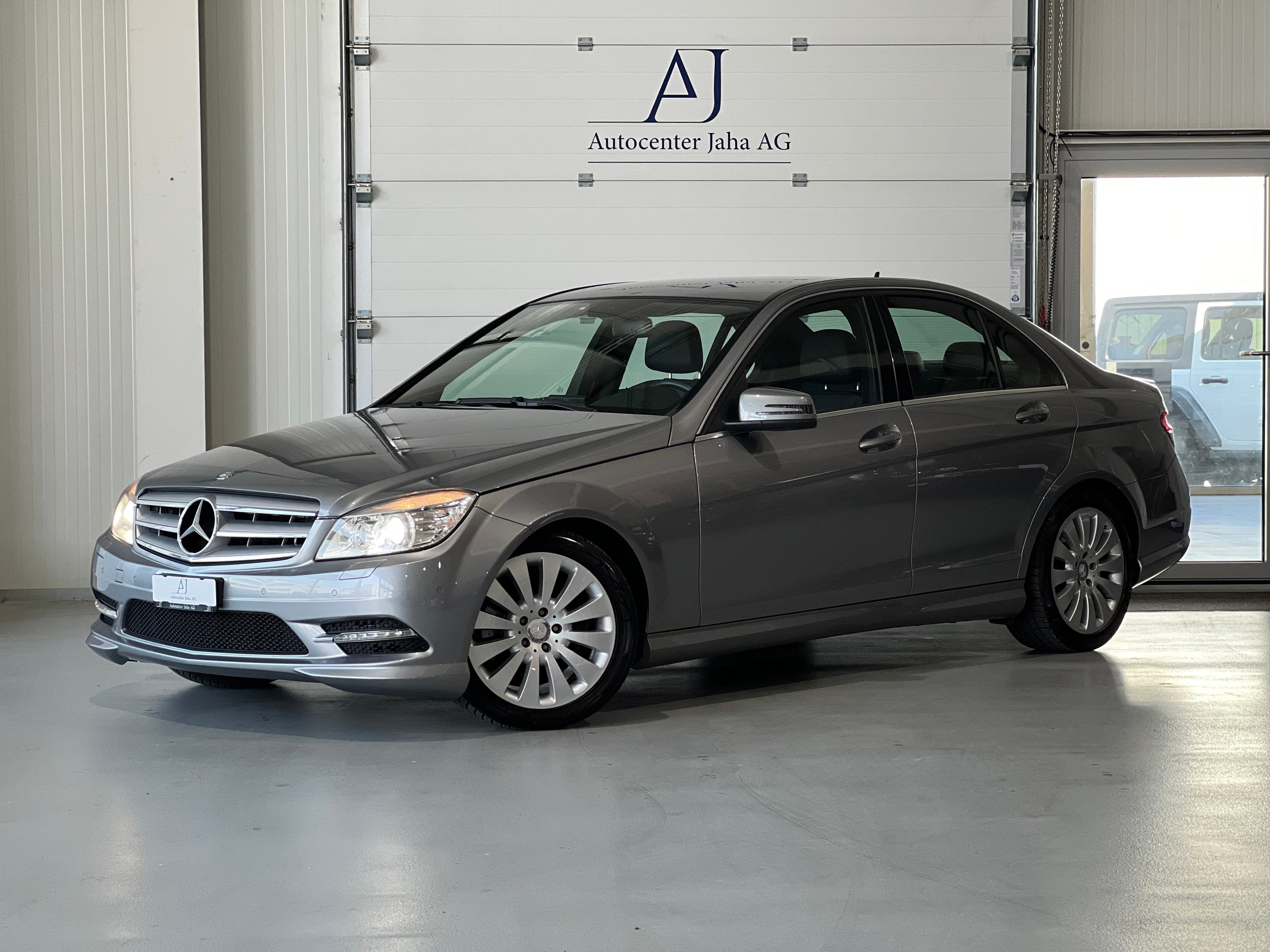 MERCEDES-BENZ C 350 CGI Avantgarde BlueEfficiency 7G-Tronic