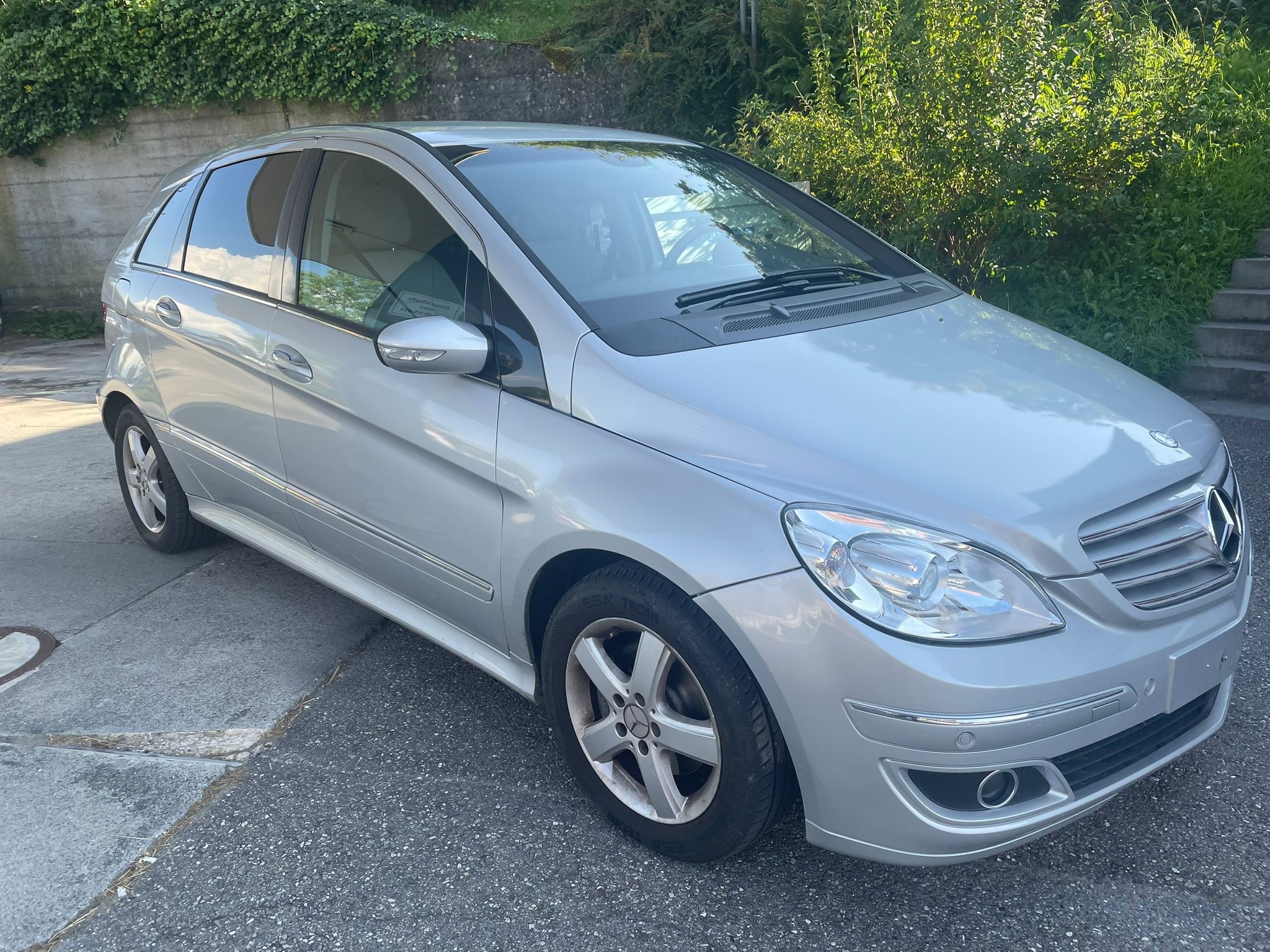 MERCEDES-BENZ B 200 CDI Sailing Edition