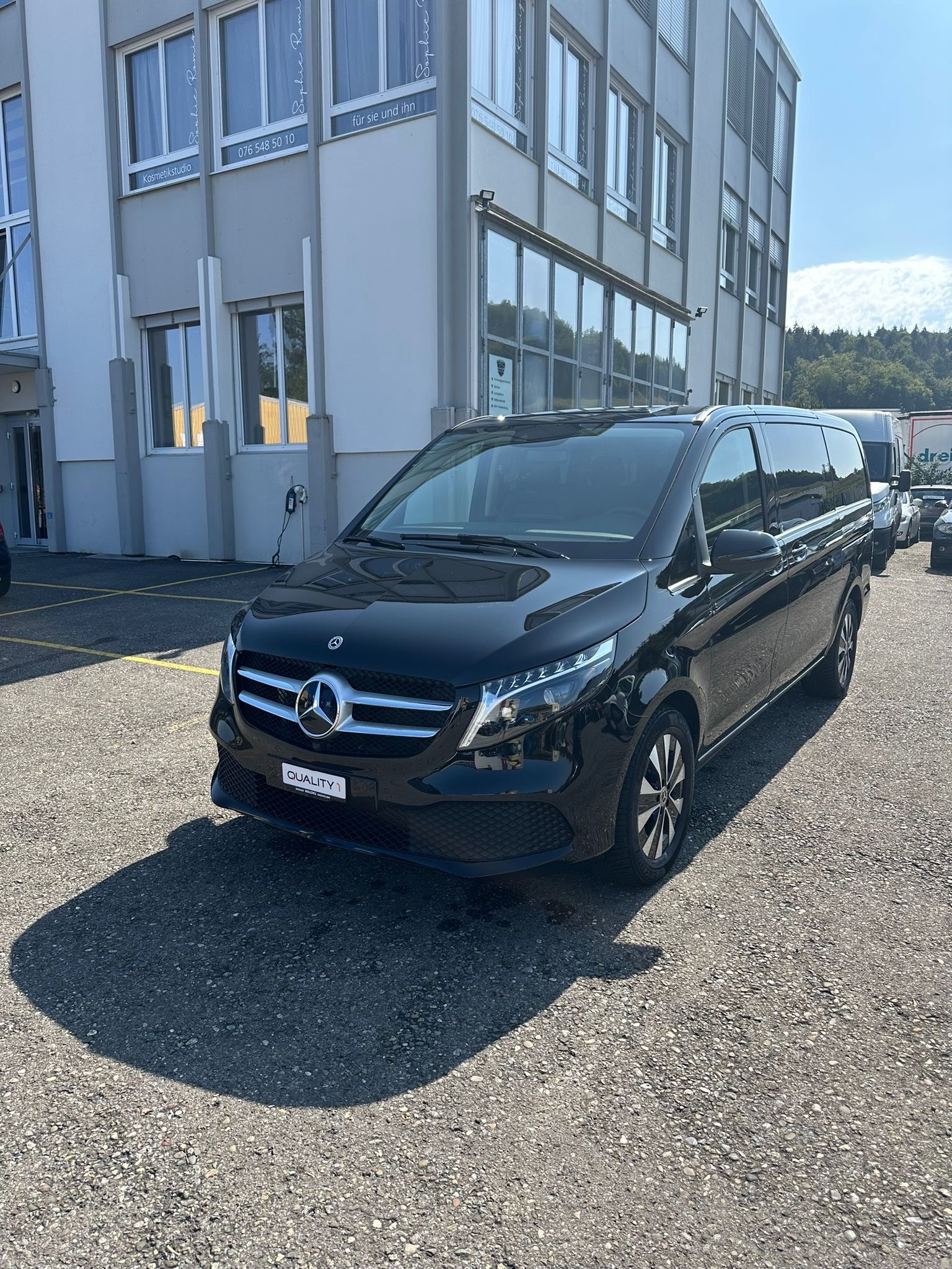 MERCEDES-BENZ V 250 d lang Avantgarde 9G-Tronic 4-Matic 8-Plätze