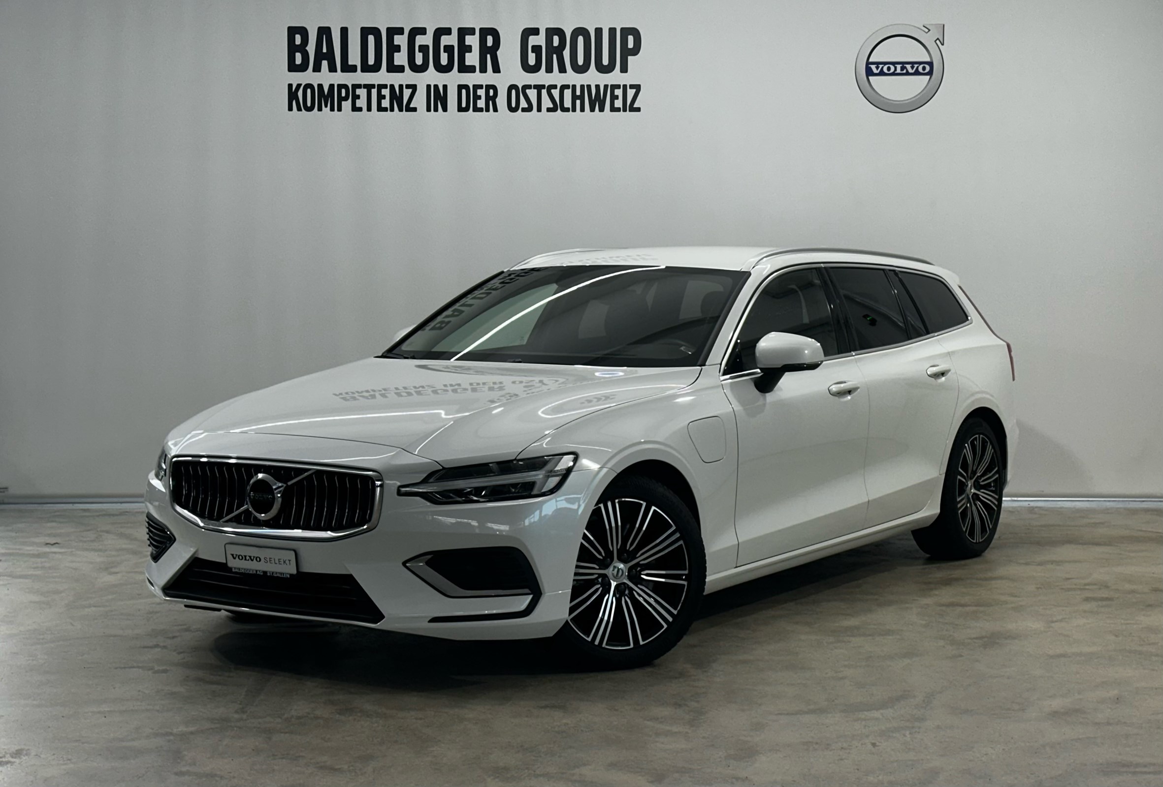 VOLVO V60 2.0 T6 TE Inscription eAWD