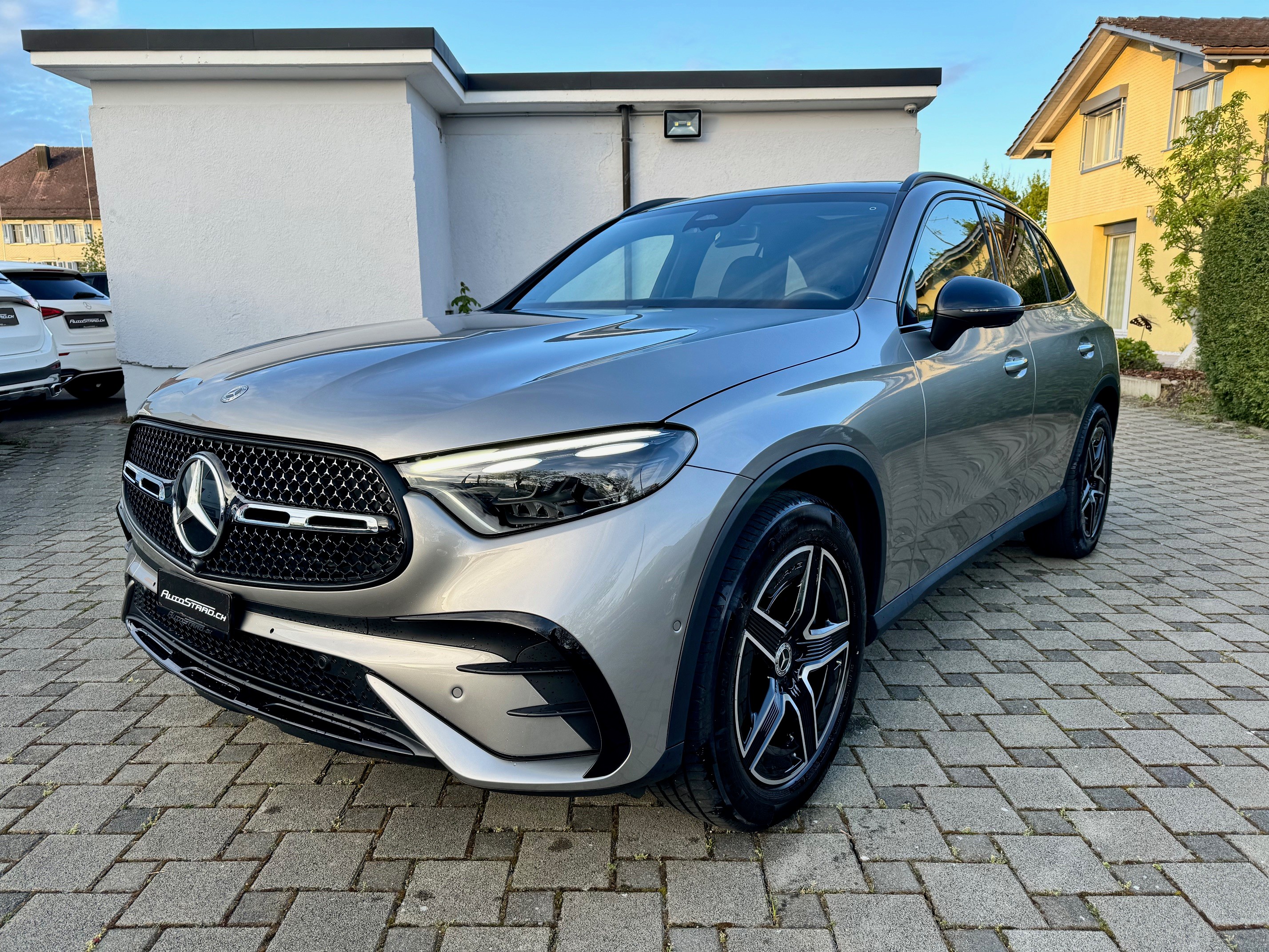 MERCEDES-BENZ GLC 220 d AMG Line 4Matic 9G-Tronic