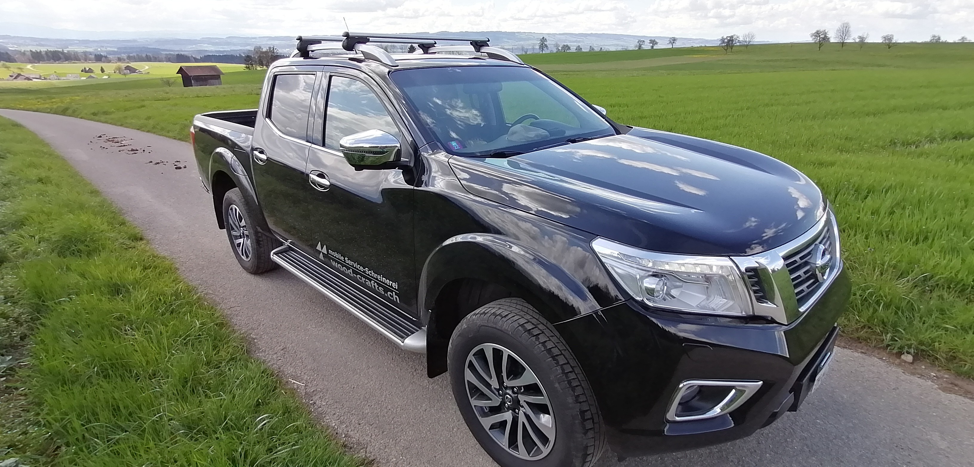 NISSAN Navara Double Cab Tekna 2.3 dCi 4WD