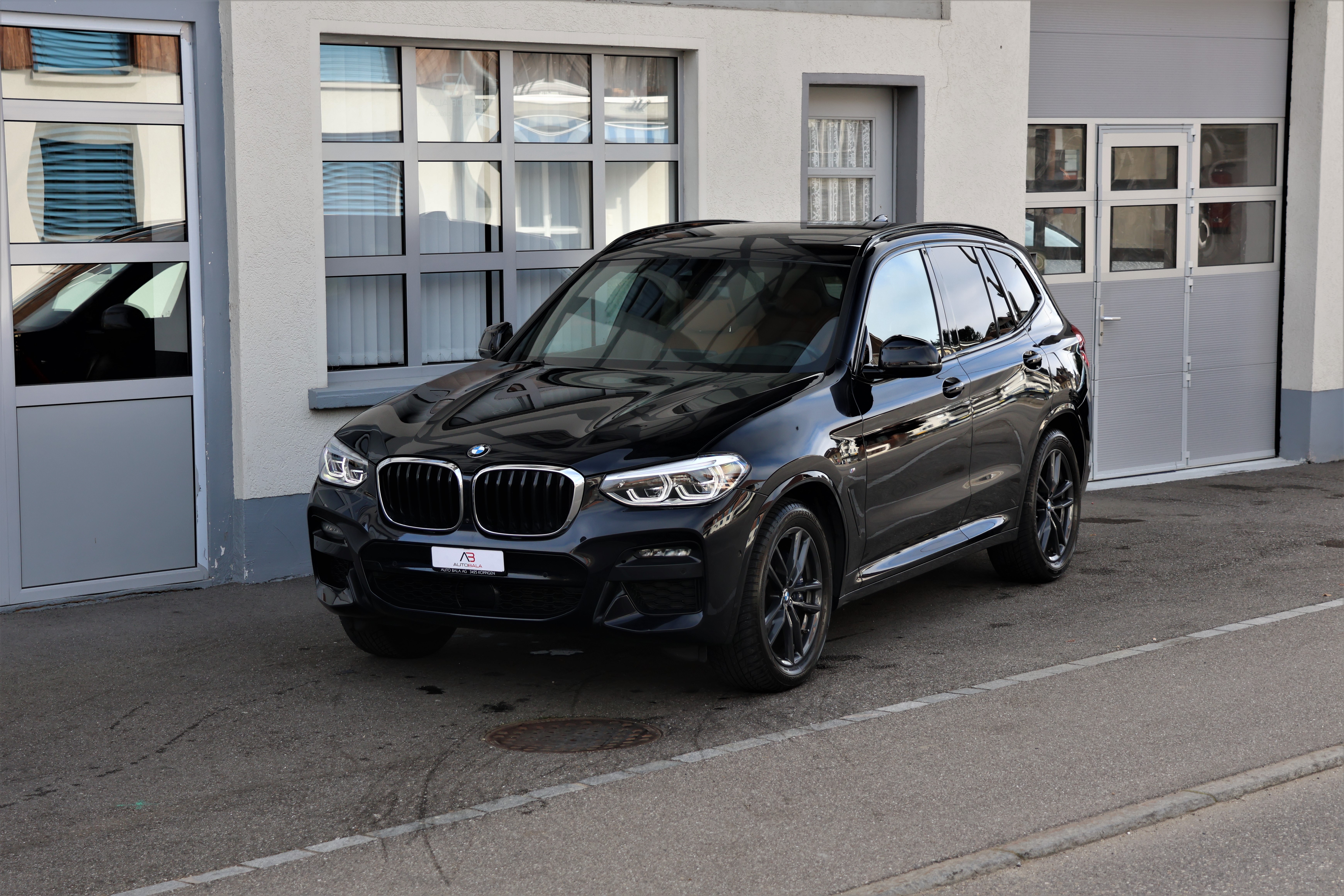 BMW X3 xDrive 30i M Sport Steptronic (CH) + AHK 2.4T