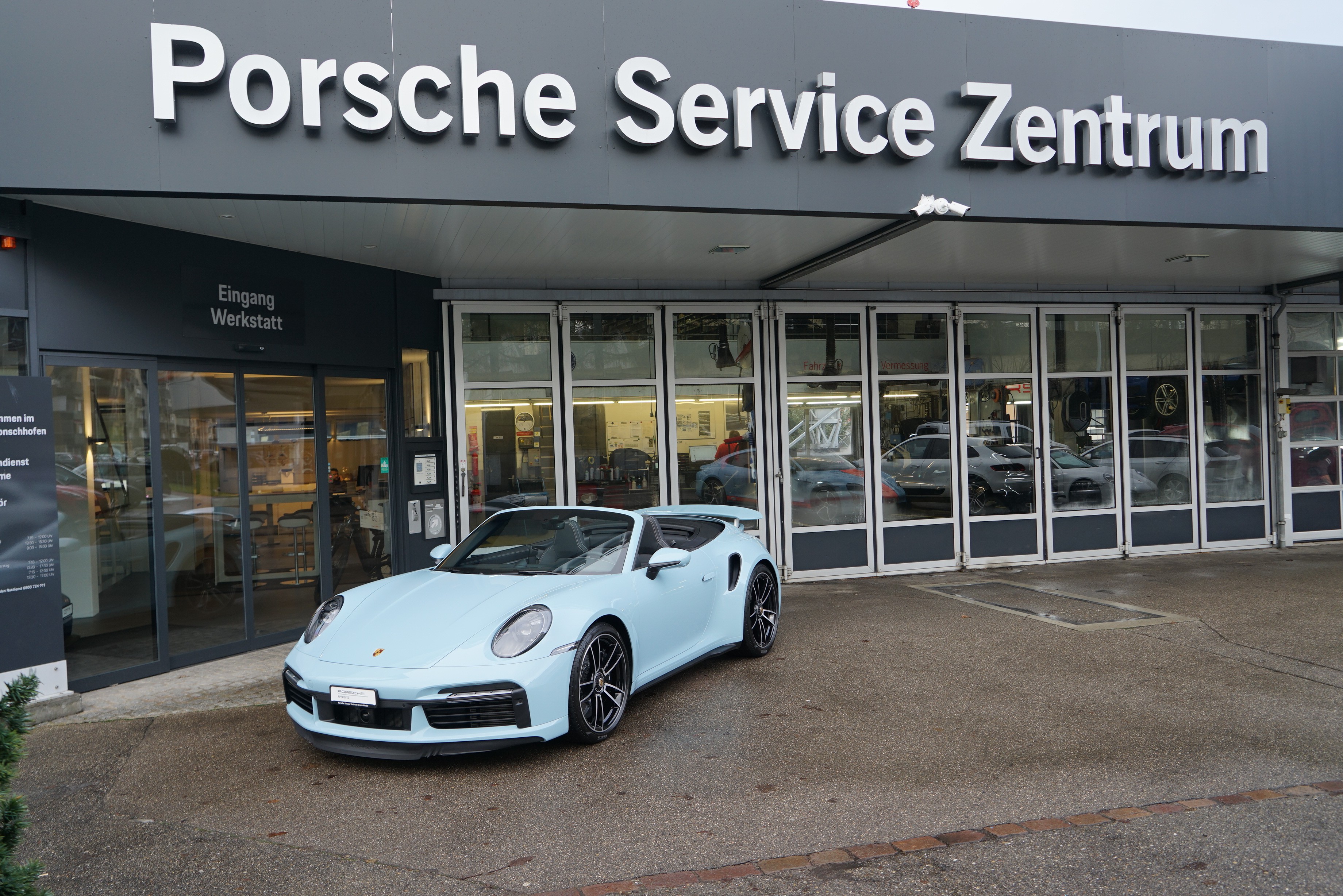 PORSCHE 911 Turbo S Cabriolet PDK