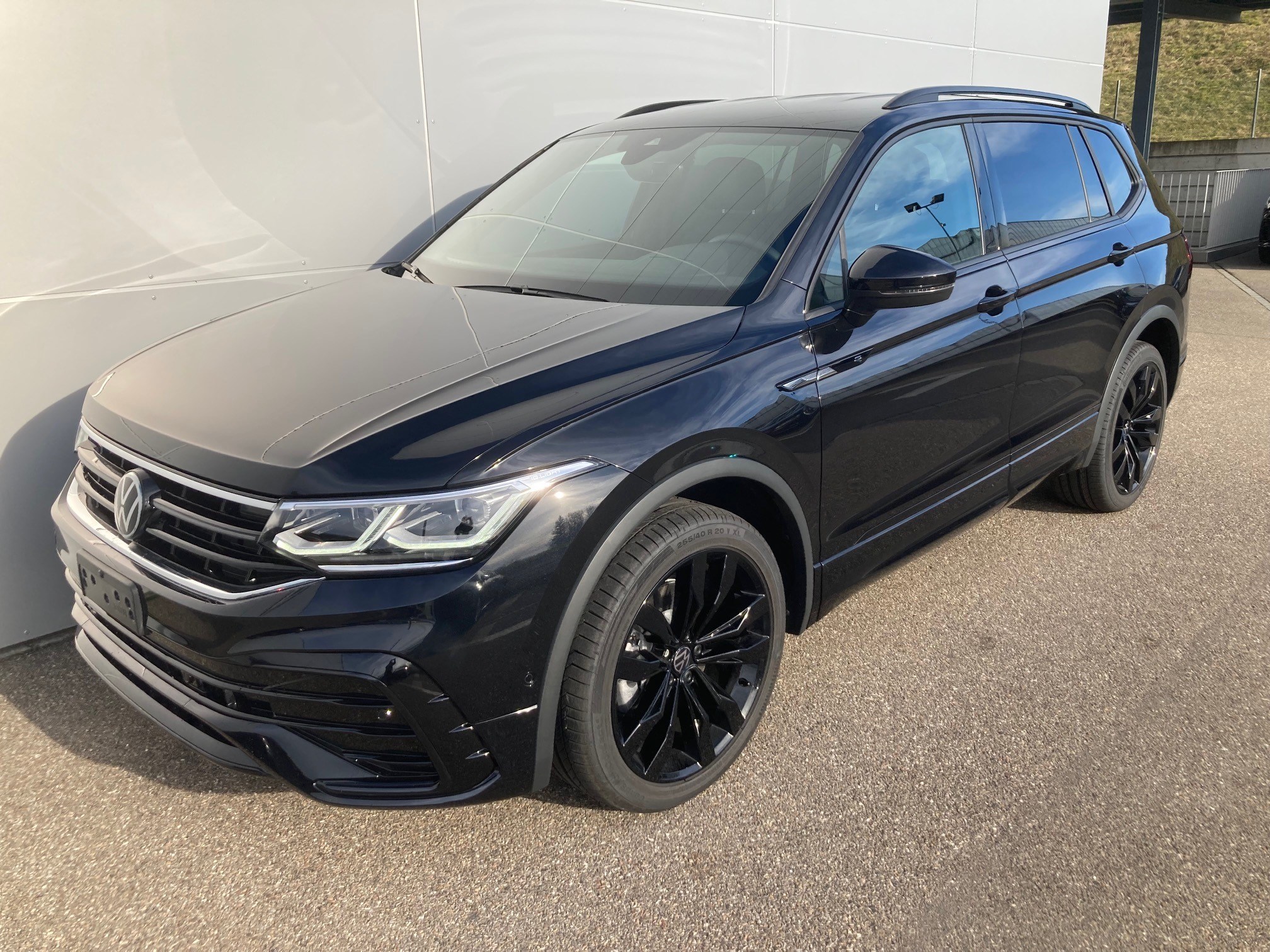 VW Tiguan Allspace 2.0TSI R-Line 4Motion DSG