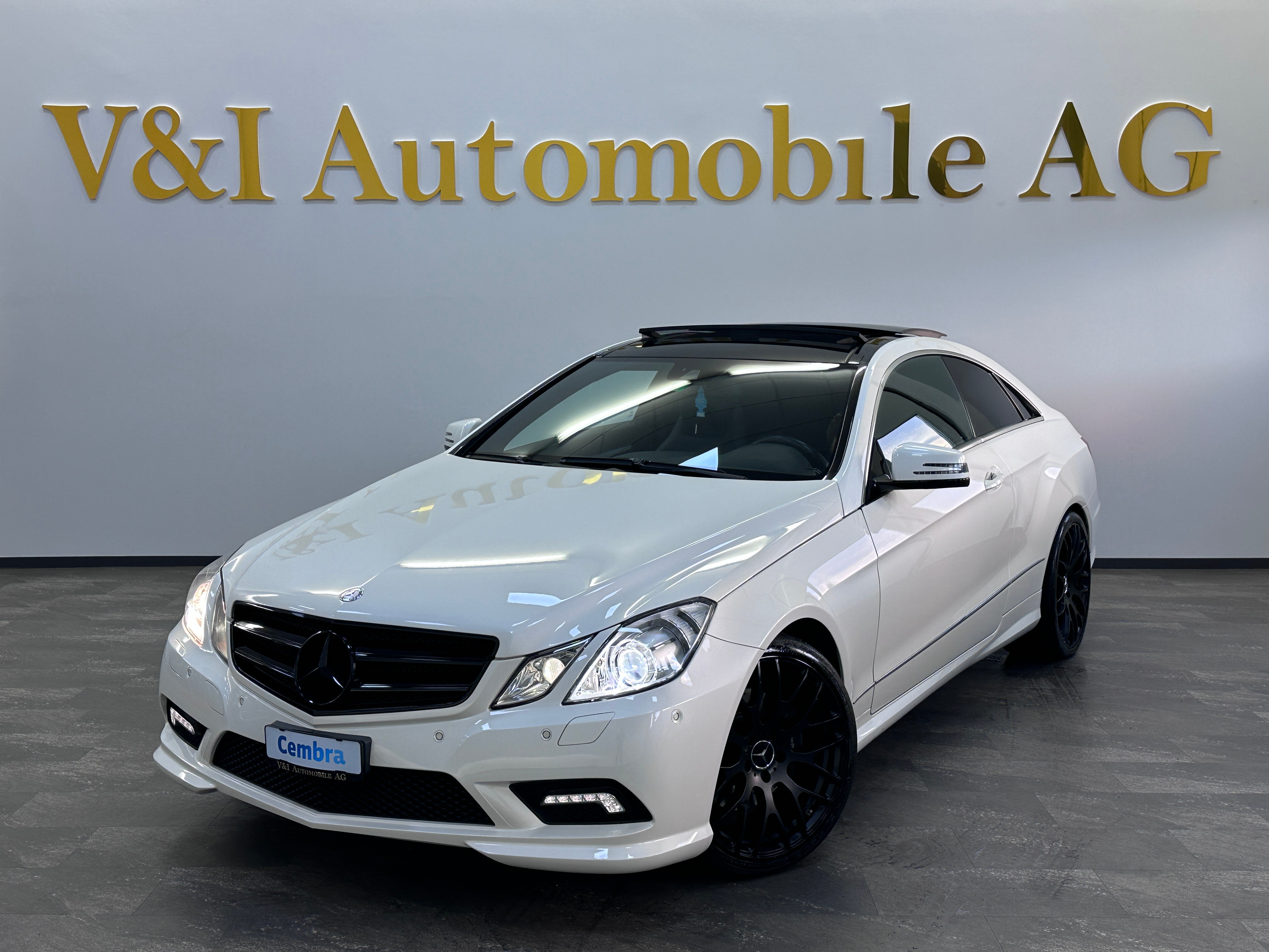 MERCEDES-BENZ E 350 CGI BlueEfficiency 7G-Tronic