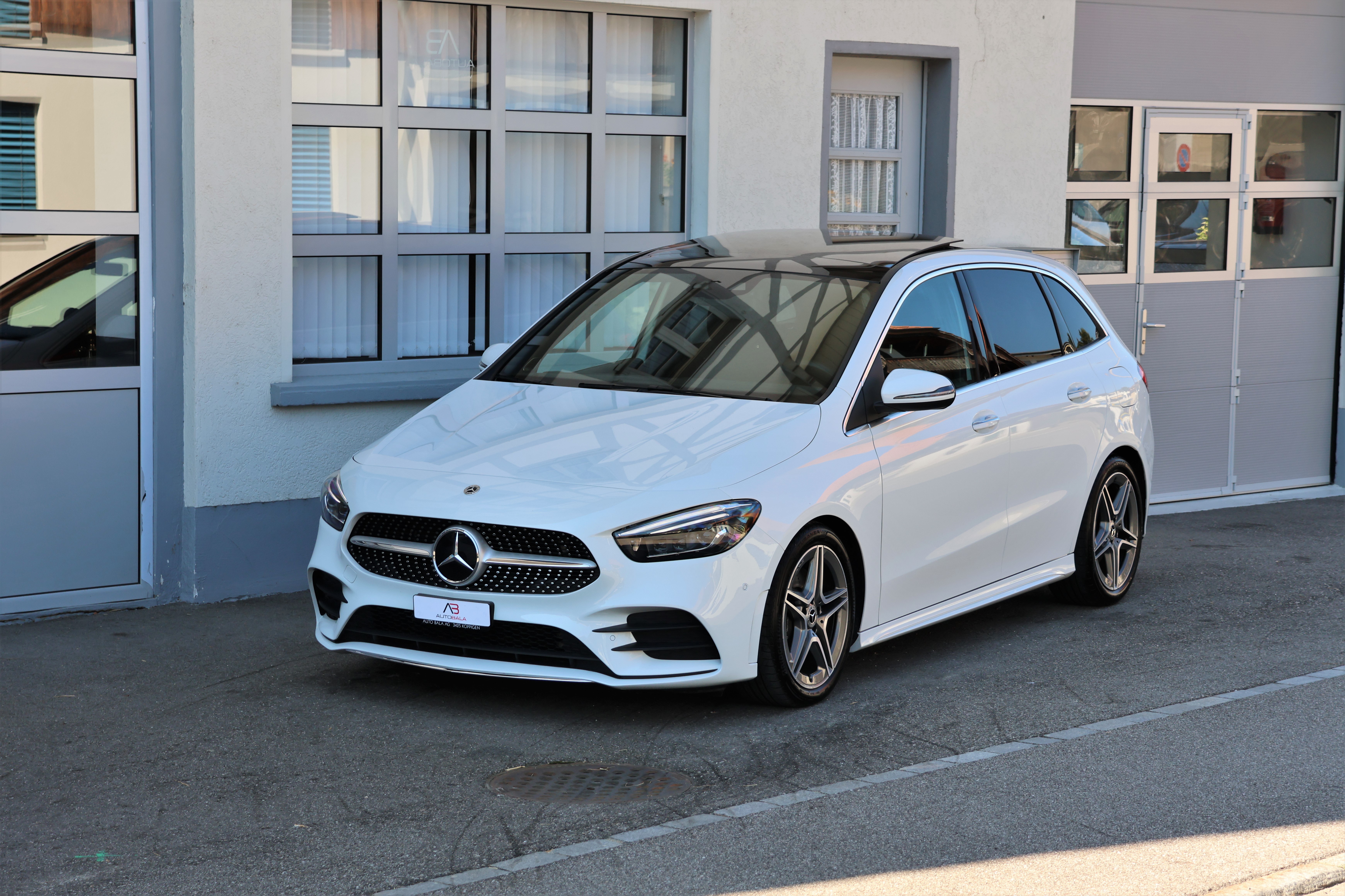 MERCEDES-BENZ B 220 4Matic AMG Line 7G-DCT (CH)