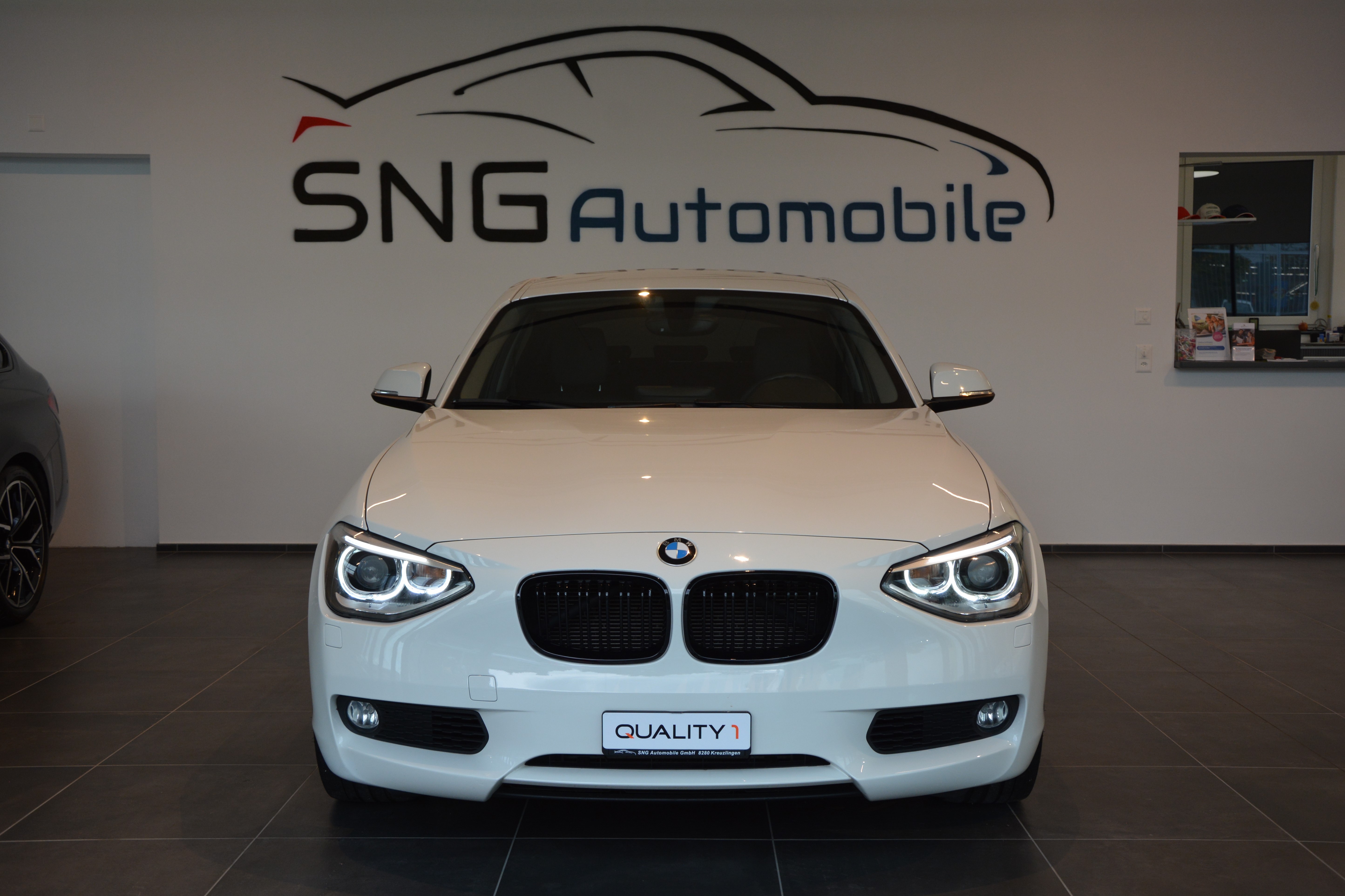 BMW 118i Sport Line