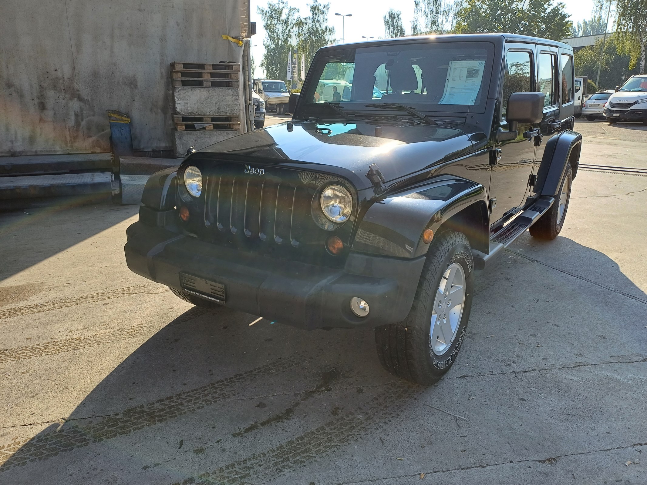 JEEP Wrangler 3.8 Unlimited Sahara Automatic