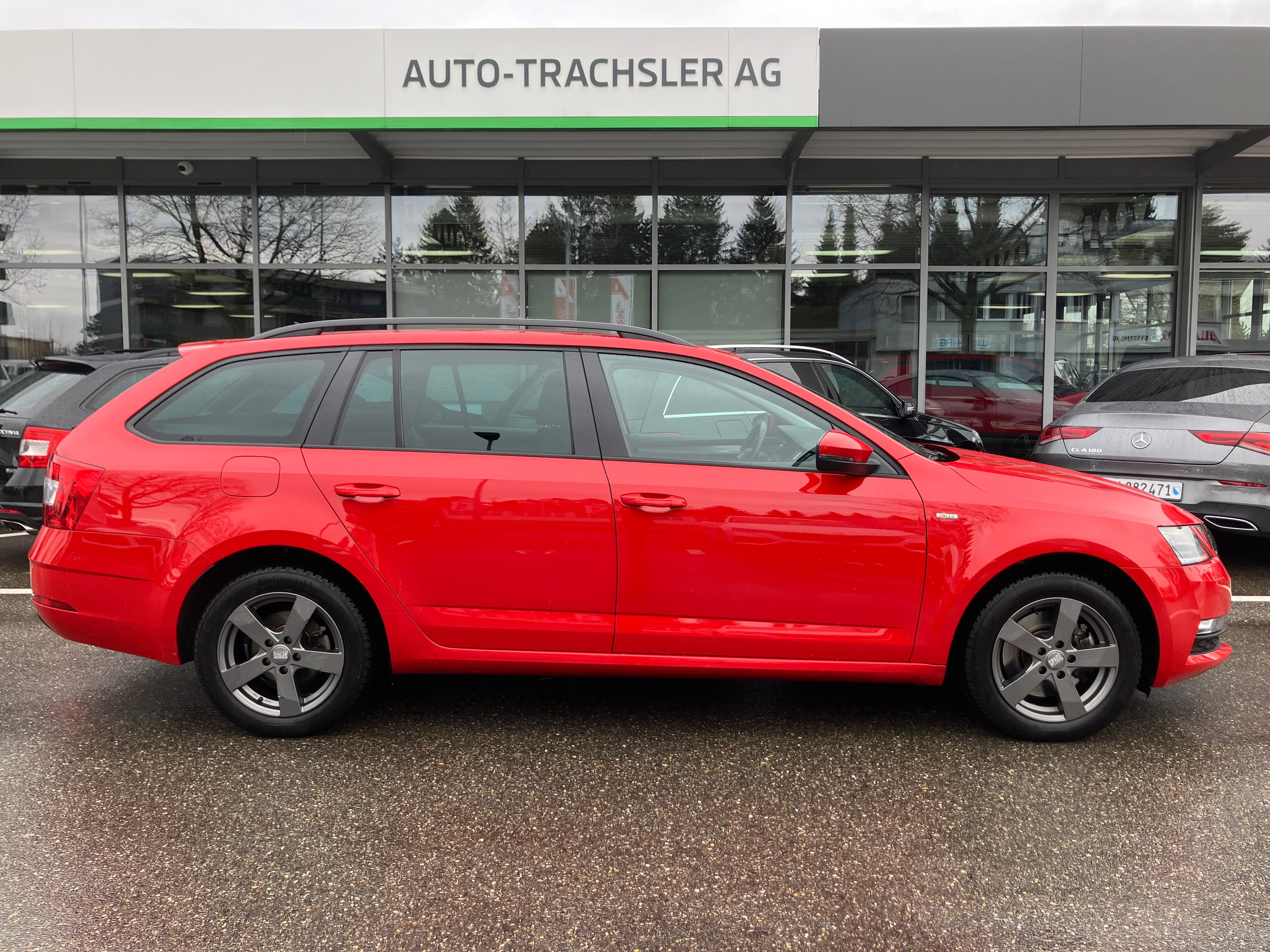 SKODA Octavia Combi 2.0 TSI Soleil 4x4 DSG