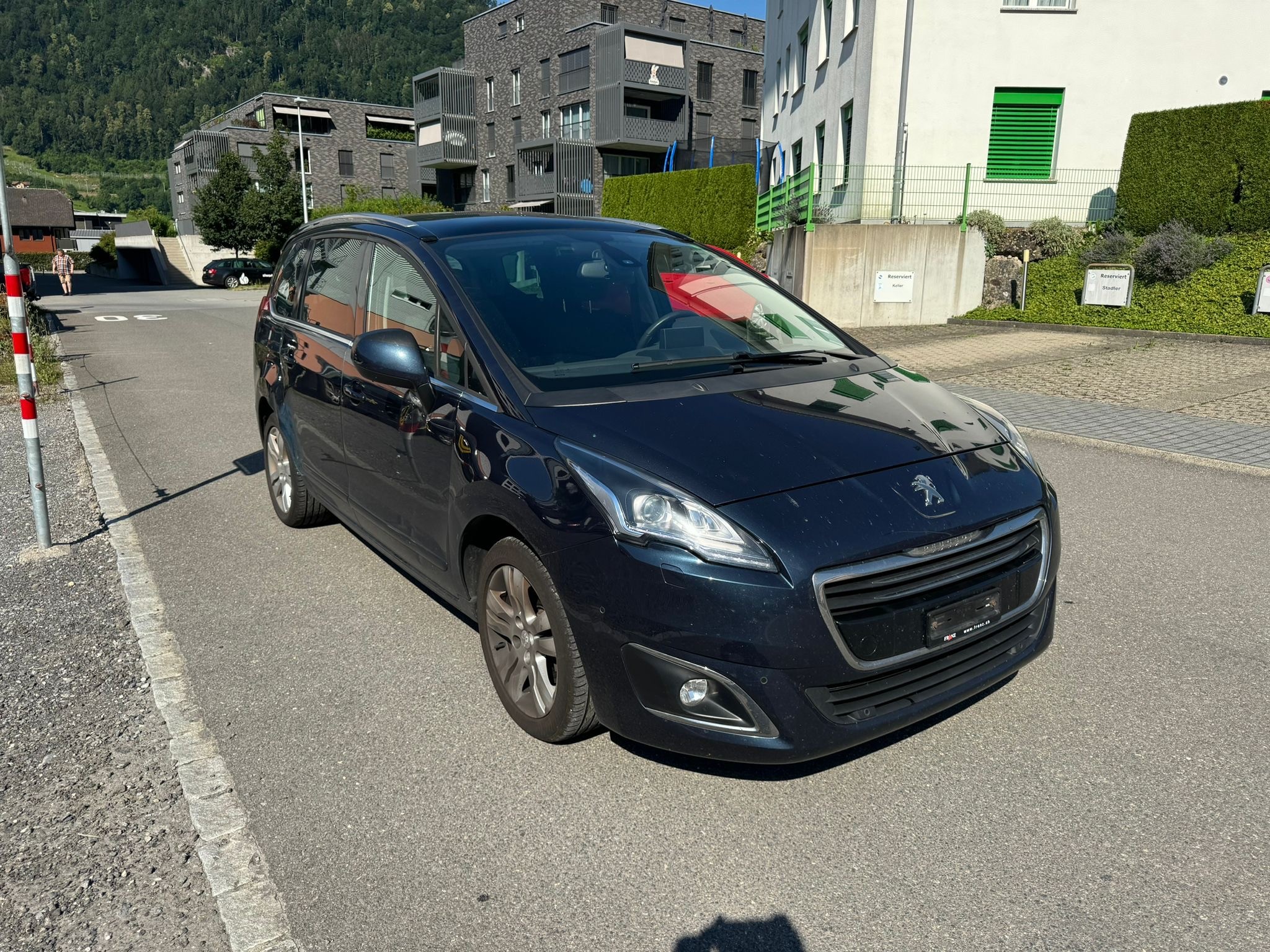 PEUGEOT 5008 2.0 HDI Allure