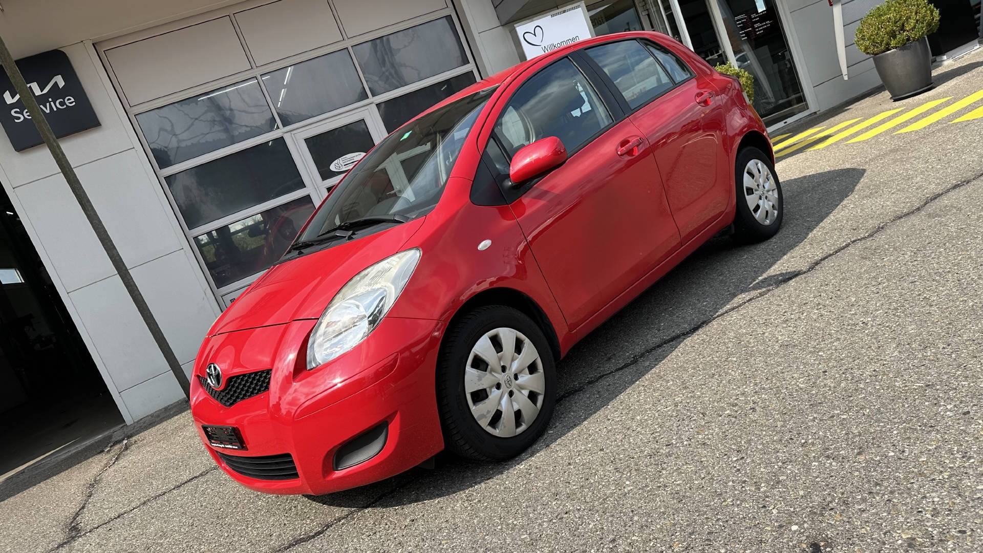 TOYOTA Yaris 1.33 VVT-i Linea Luna