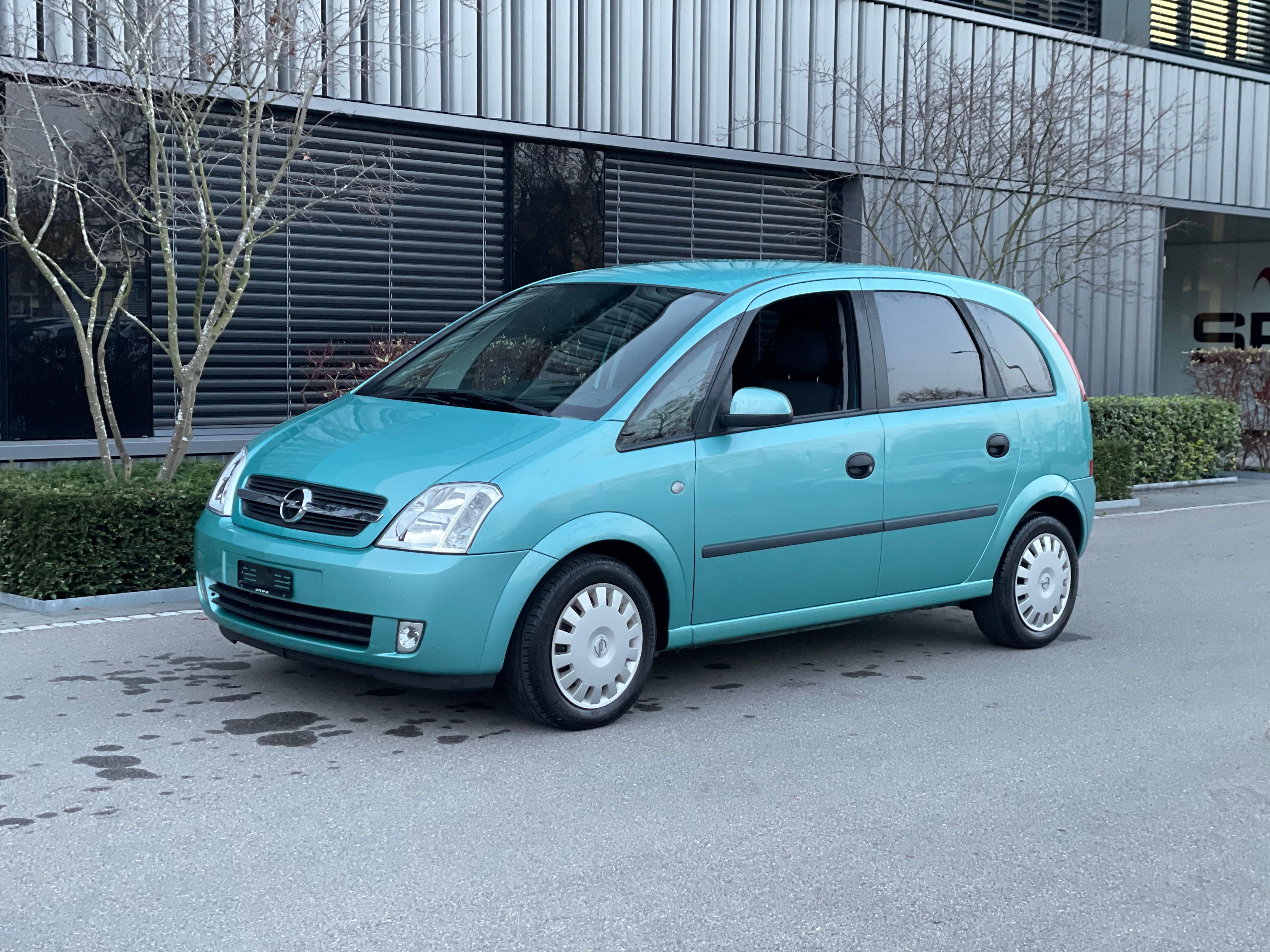 OPEL Meriva 1.6i 16V Cosmo