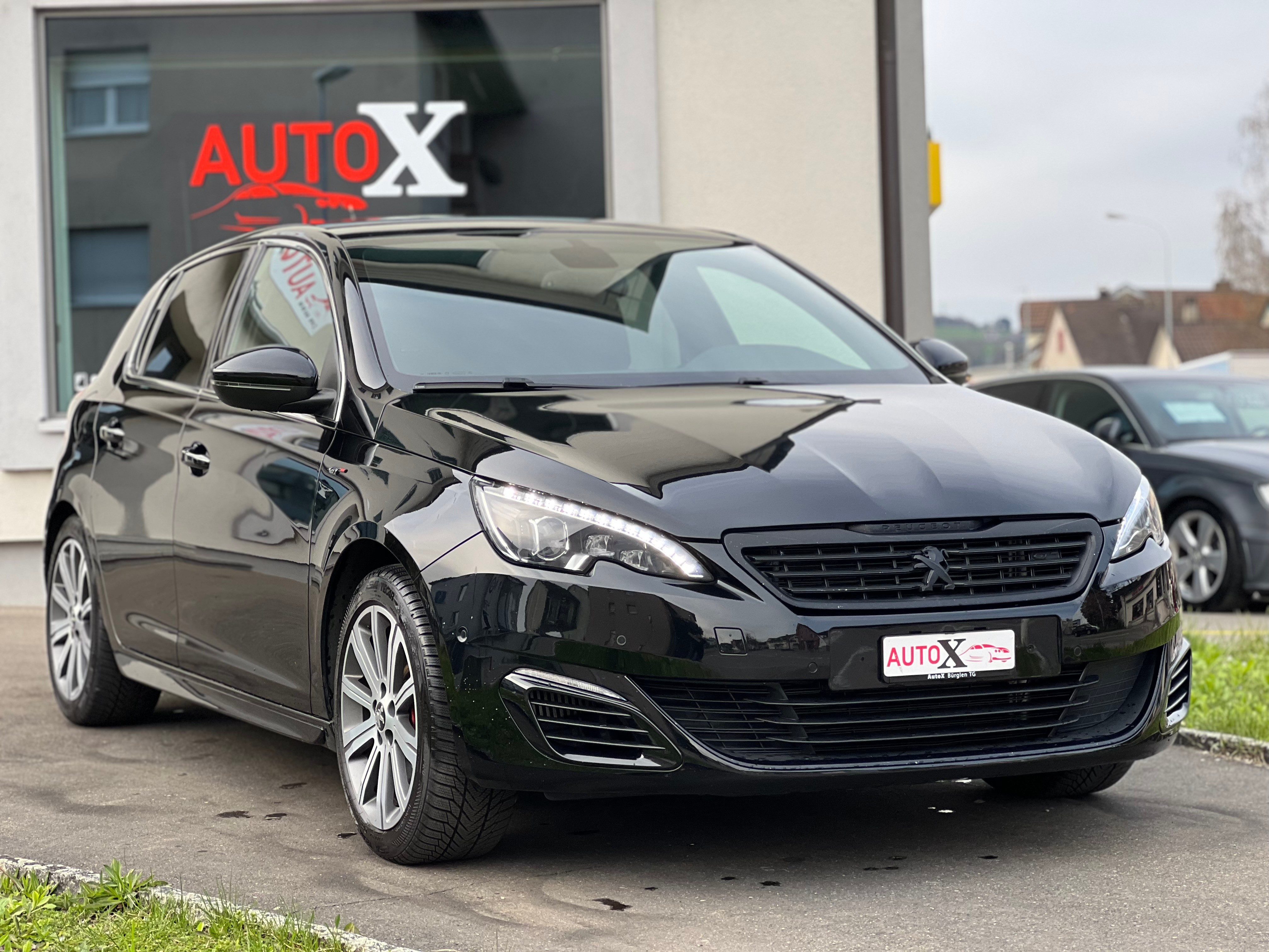 PEUGEOT 308 1.6 e-THP GT