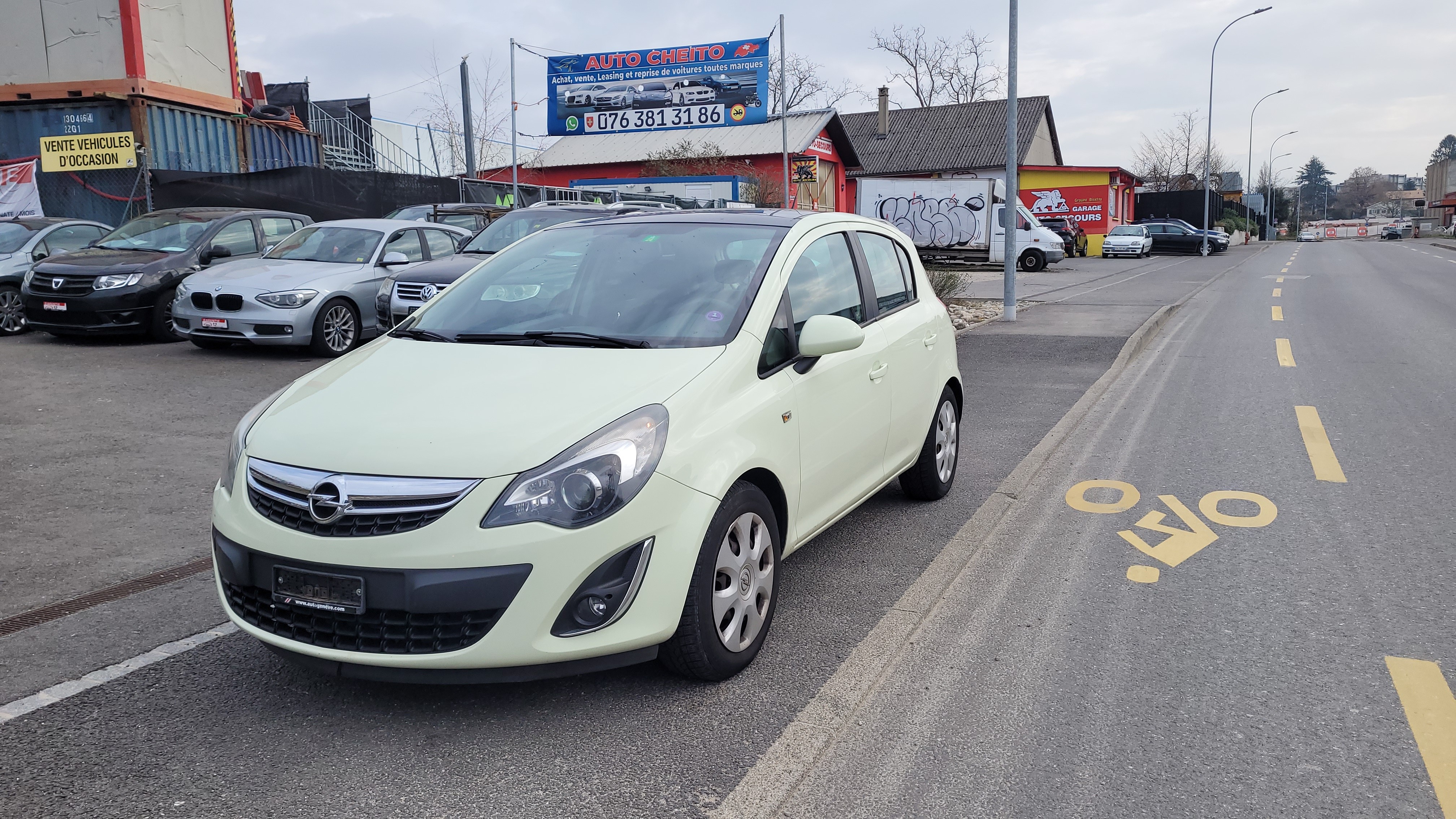 OPEL Corsa 1.4 TP Color Edition