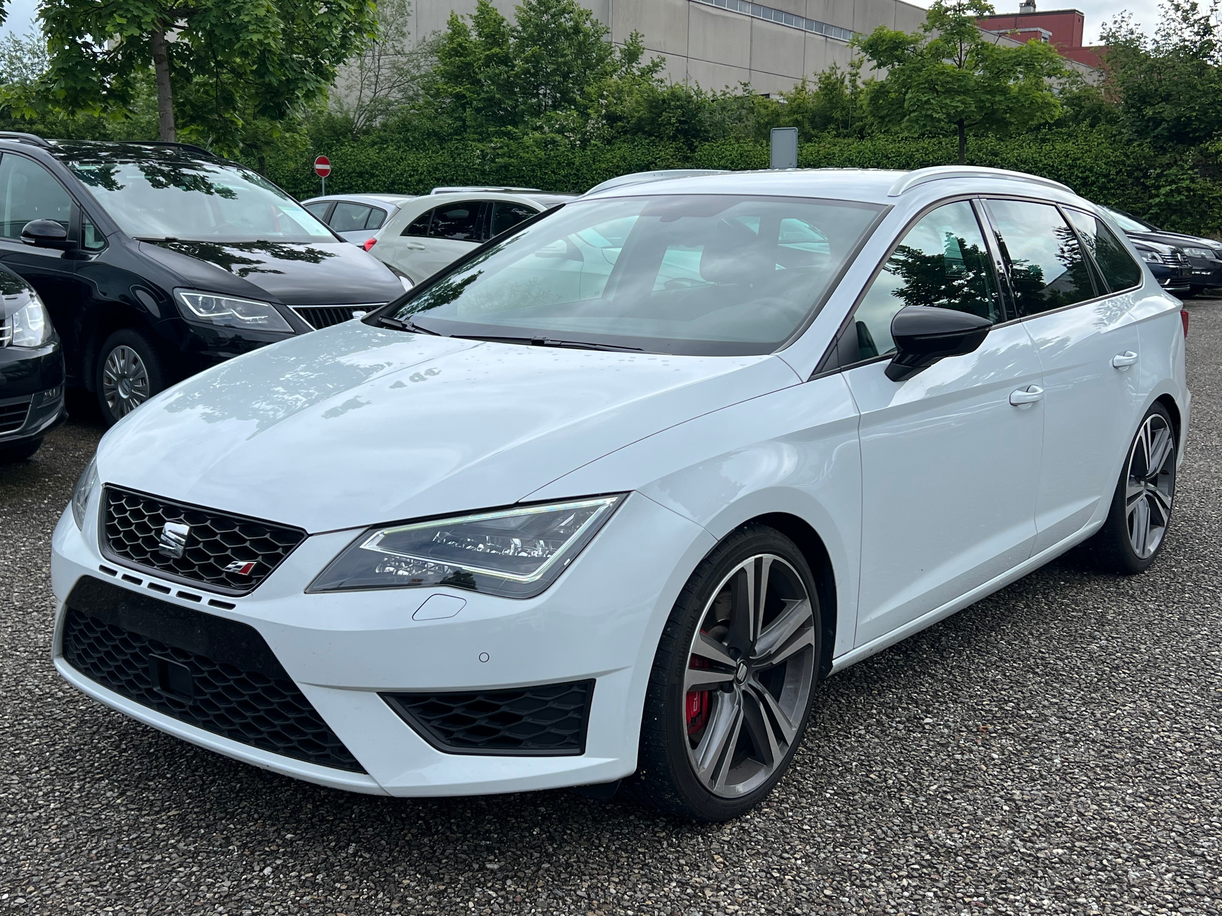 SEAT Leon ST 2.0 TSI Cupra 280