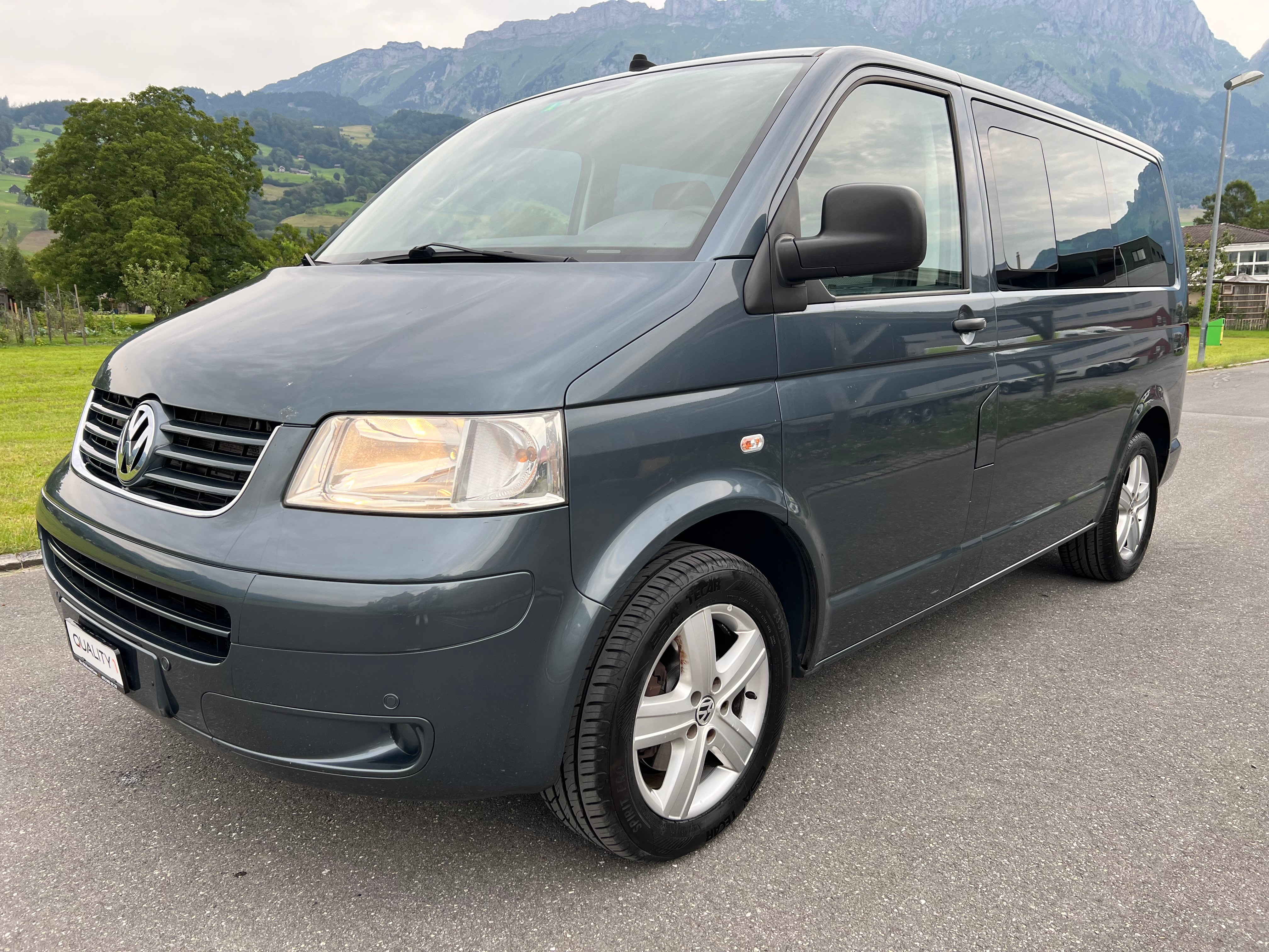 VW T5 Multivan Comfortline 2.5 TDI