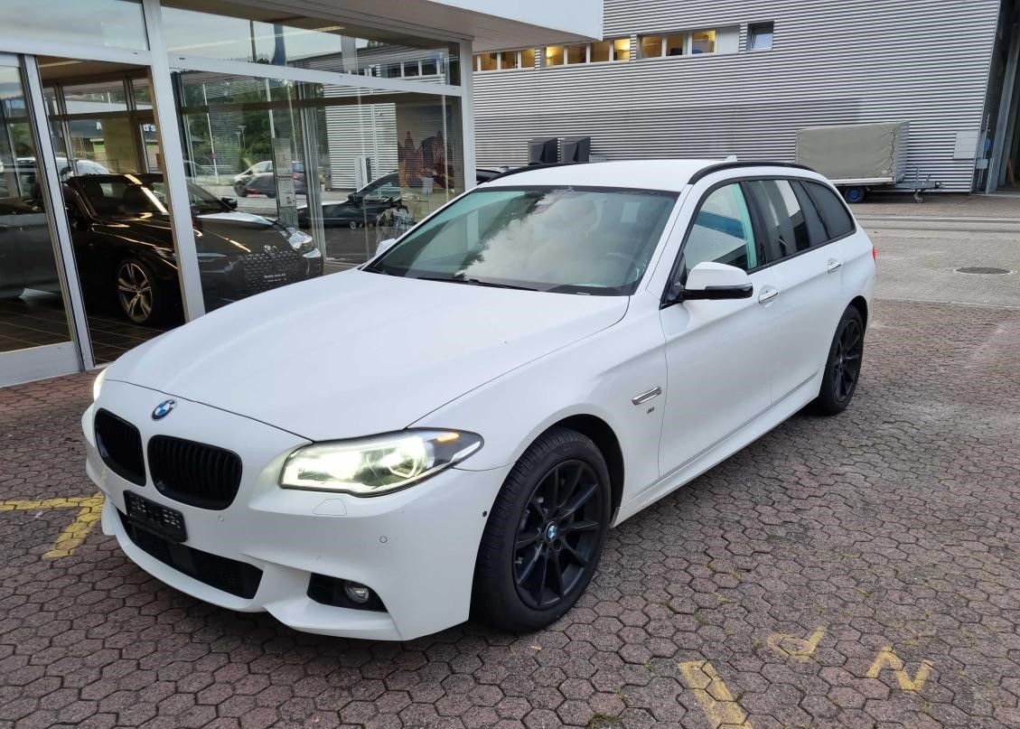 BMW 530d Touring xDrive Steptronic